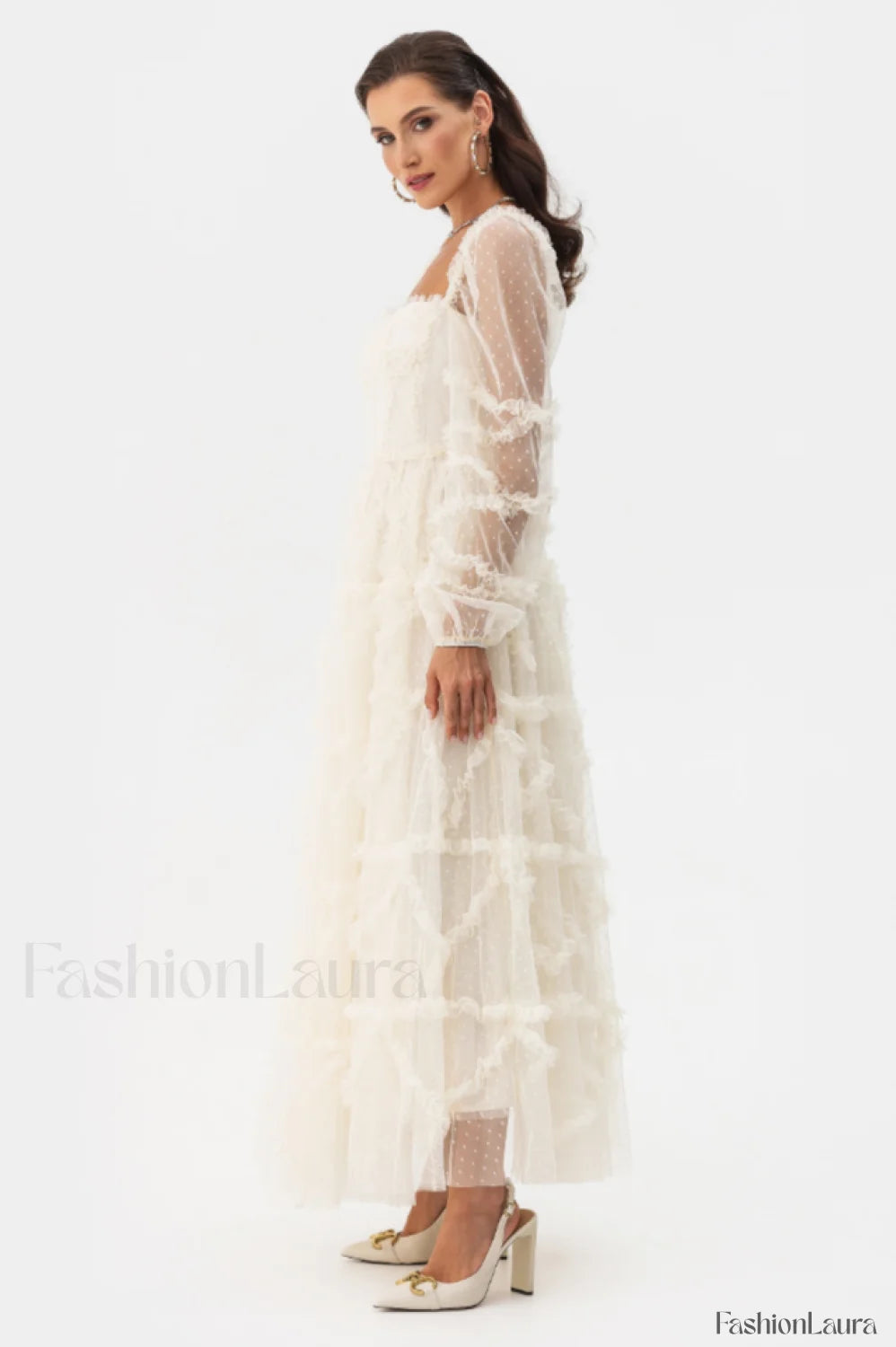 Maryam Sweetheart Stylish Belted Maxi Dress