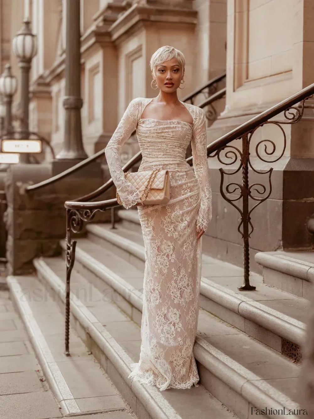 Maxi Women Clothing 2024 Lace Up White Wedding Events Elegant Lace Detachable Cape Party Dress