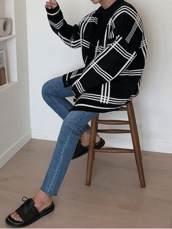Men’s V Neck Checkered Cardigan Sweaters