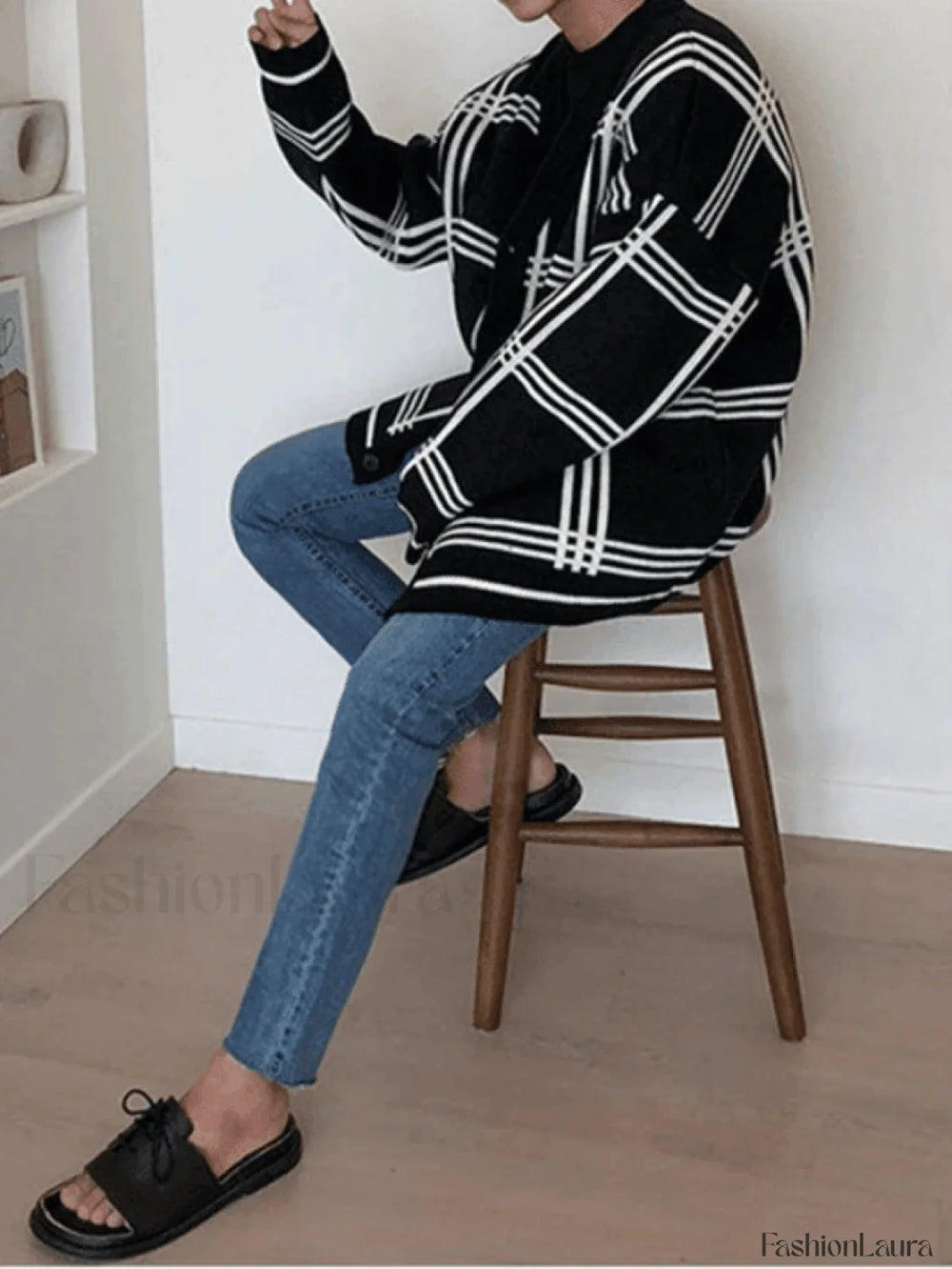 Men’s V Neck Checkered Cardigan Sweaters