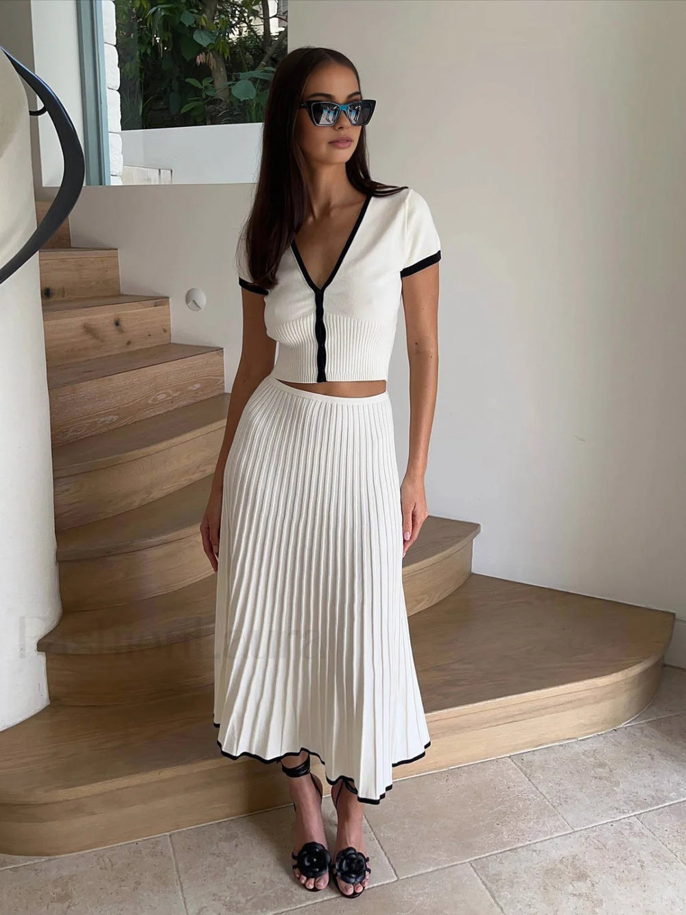 Minimalism Contrast Trim Sweater Skirt Set Sweater Co ords