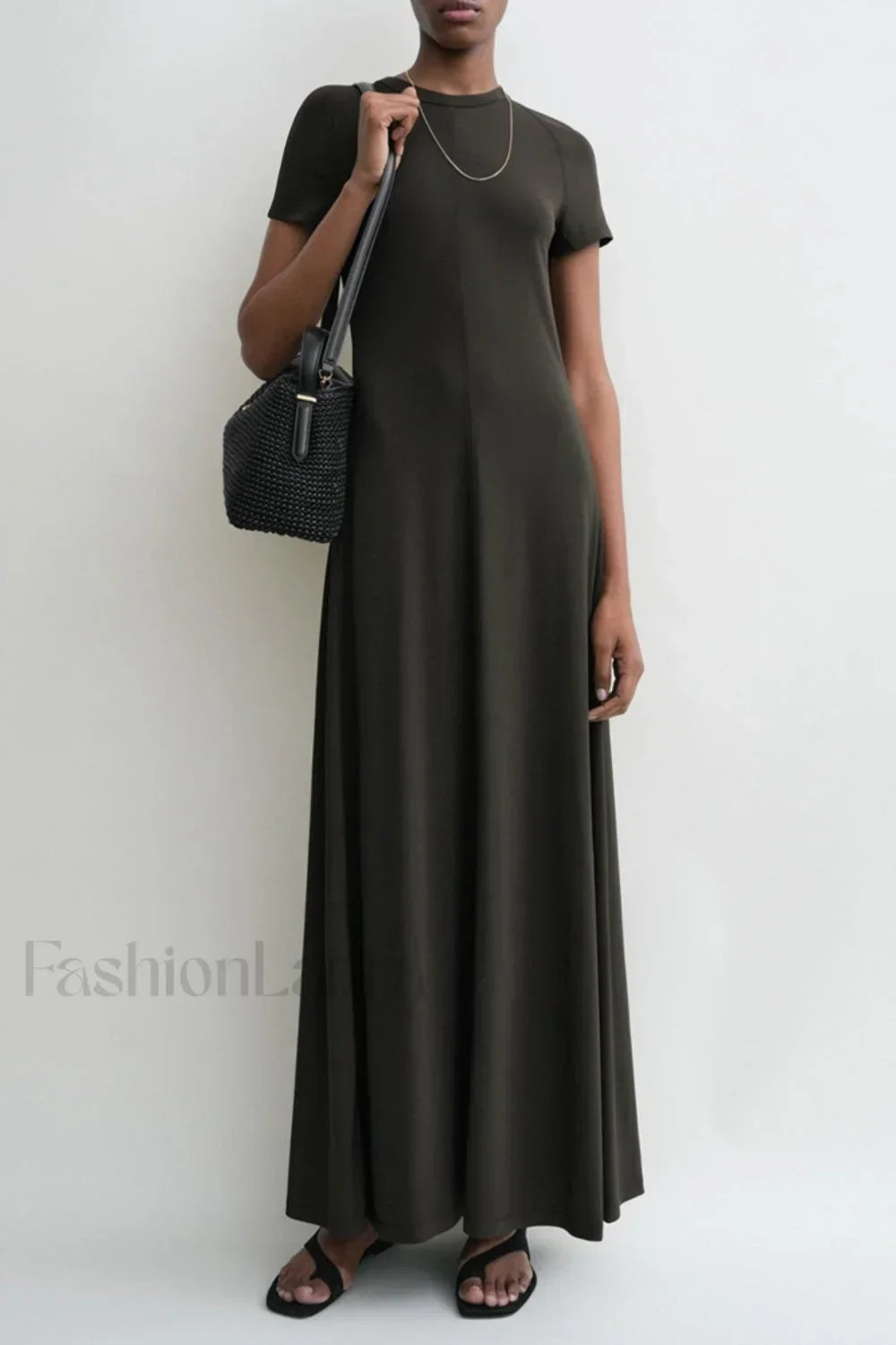 Minimalist A Line Round Neck Short Sleeve Work Dress 胡椒色 / XS Main image