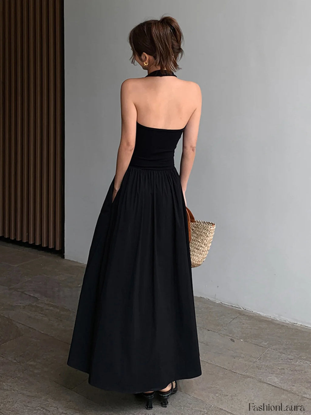 Minimalist Halter Graceful Backless Long Dress Dresses