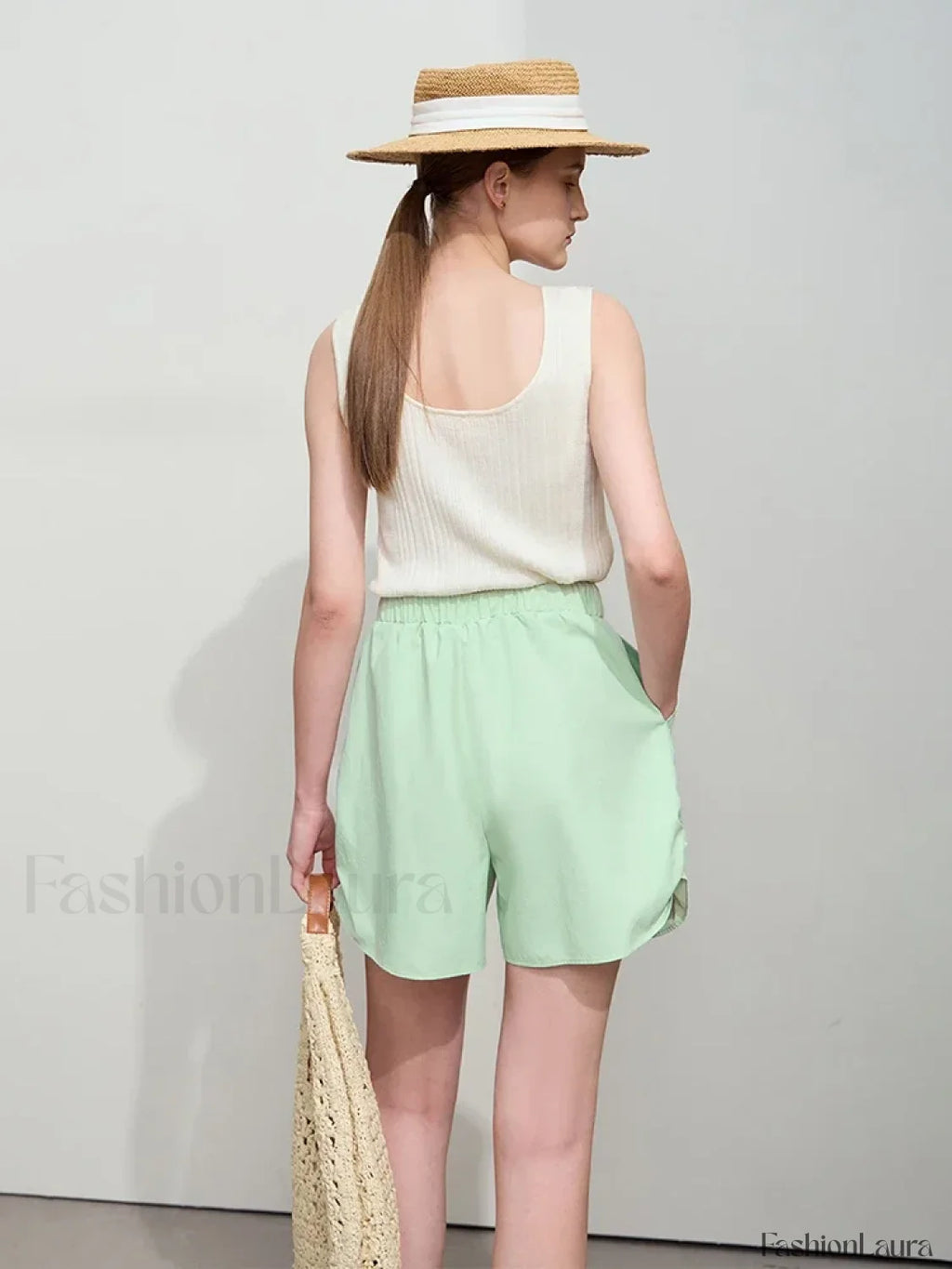 Minimalist Women Pleated Pocket Design Loose Short