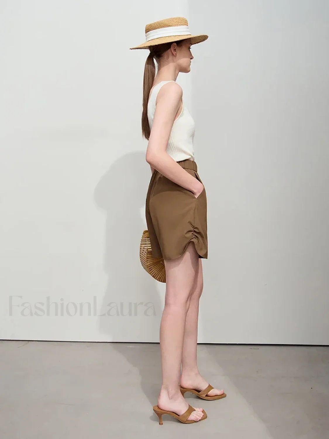 Minimalist Women Pleated Pocket Design Loose Short