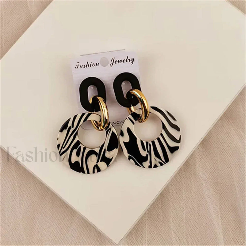 New Acrylic Geometric Leopard Circle Dangle Earrings Korean Statement Earring Girls Earring stripe