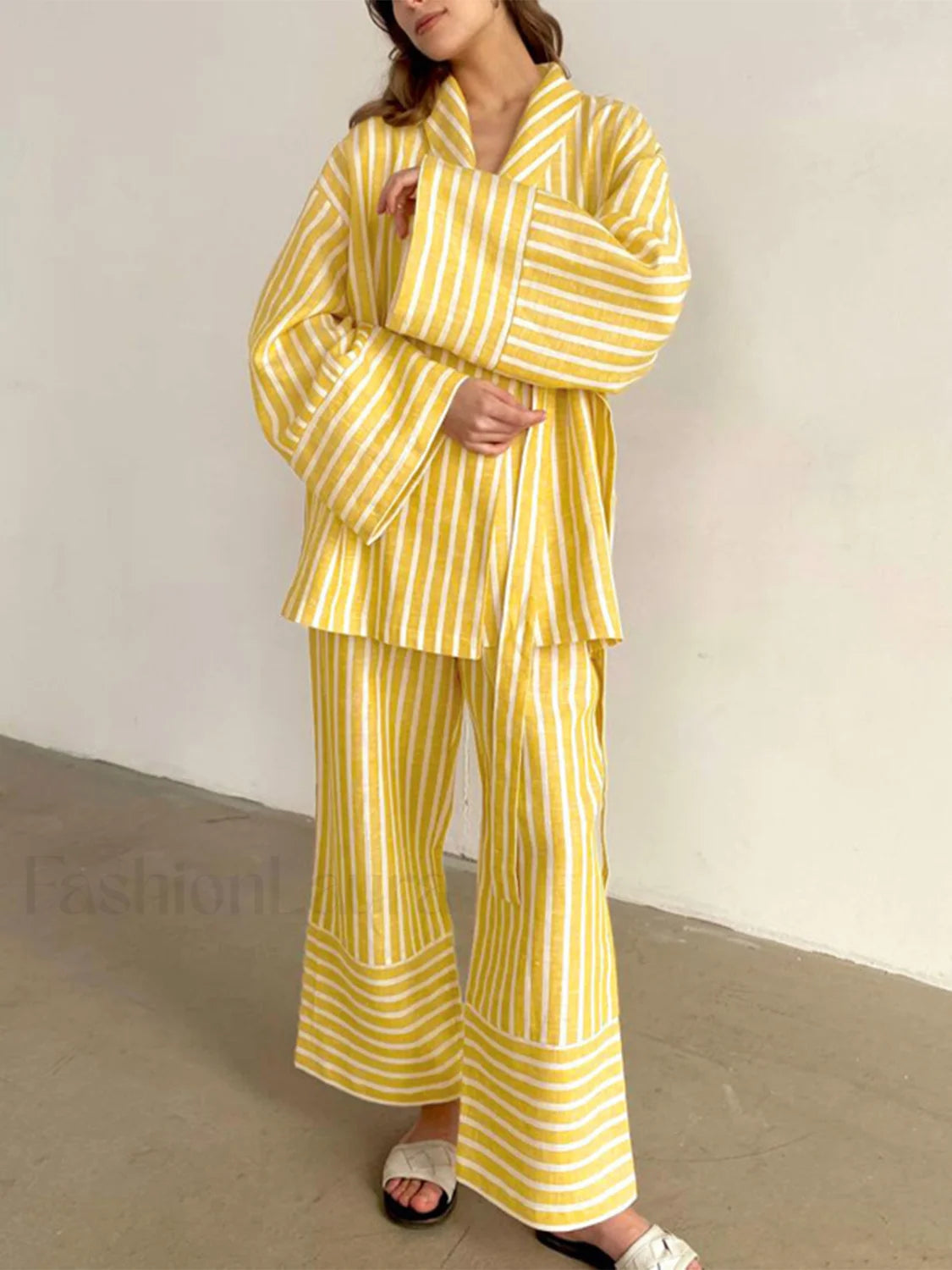 Oversized Knotted Graceful Striped Pants Set Pant Sets