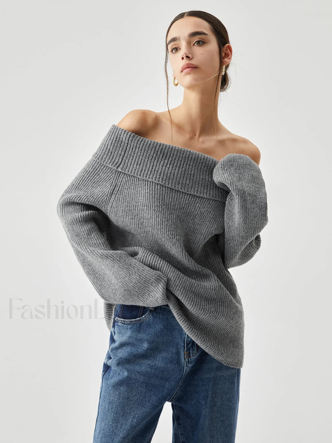 Oversized Overfold Off Shoulder Knit Sweater Secondary image