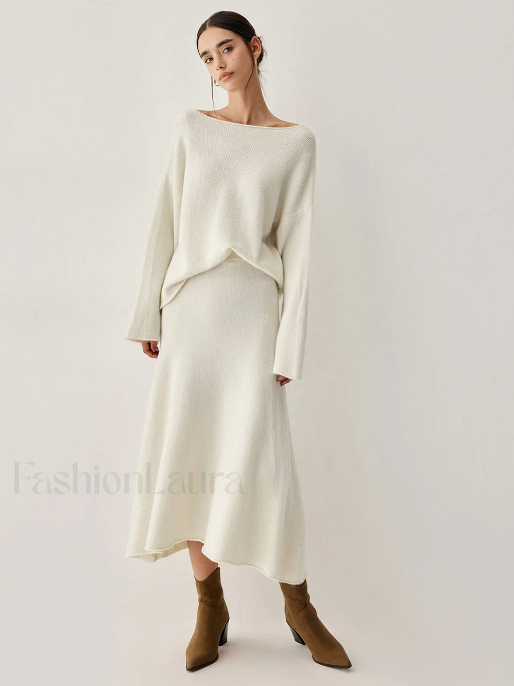 Oversized Sweater Two Trendy Piece Skirt Set Off White / XS Sweaters L