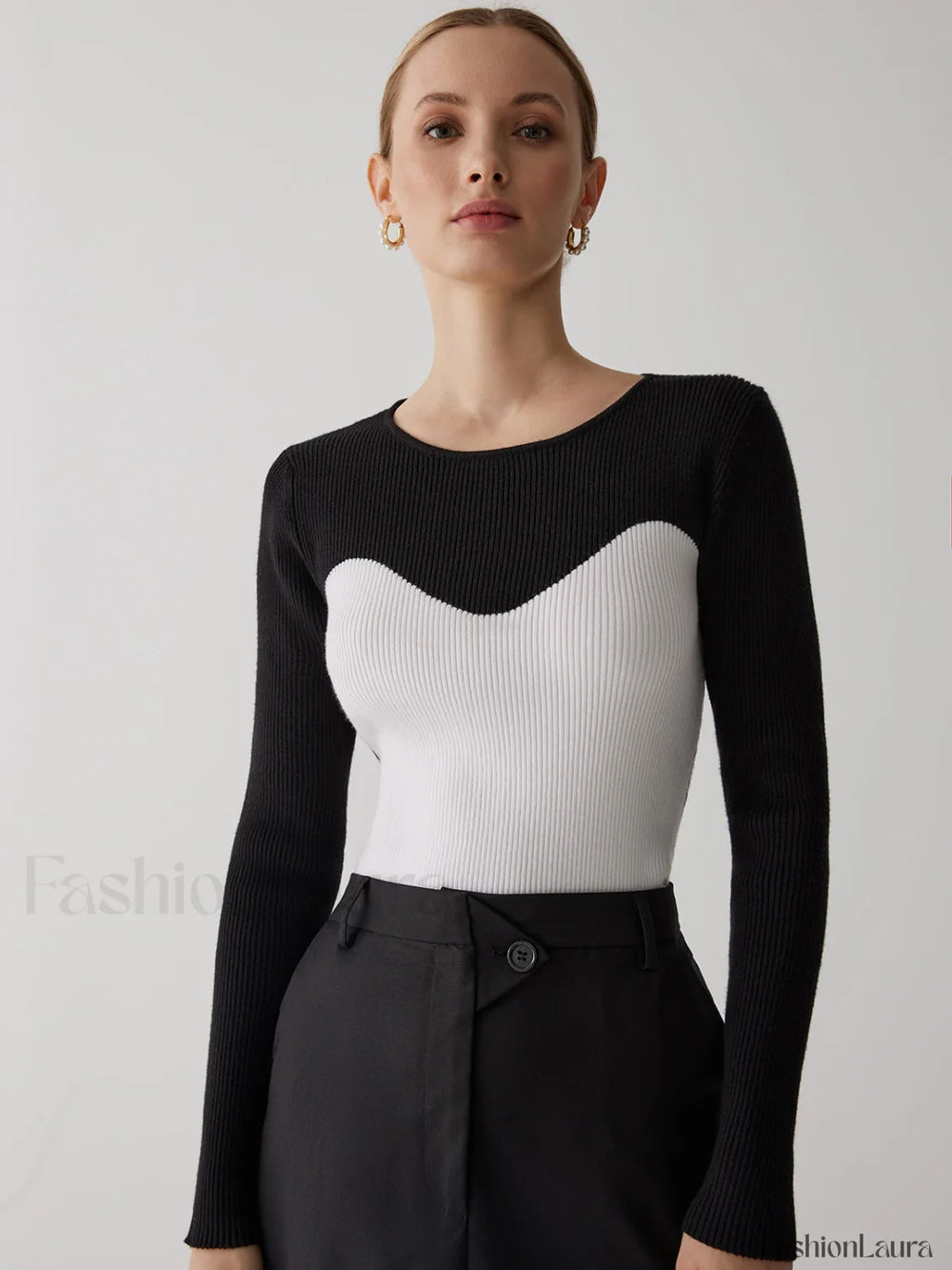 Patchwork Contrast Graceful Crew Neck Sweater Black / XS Sweaters L