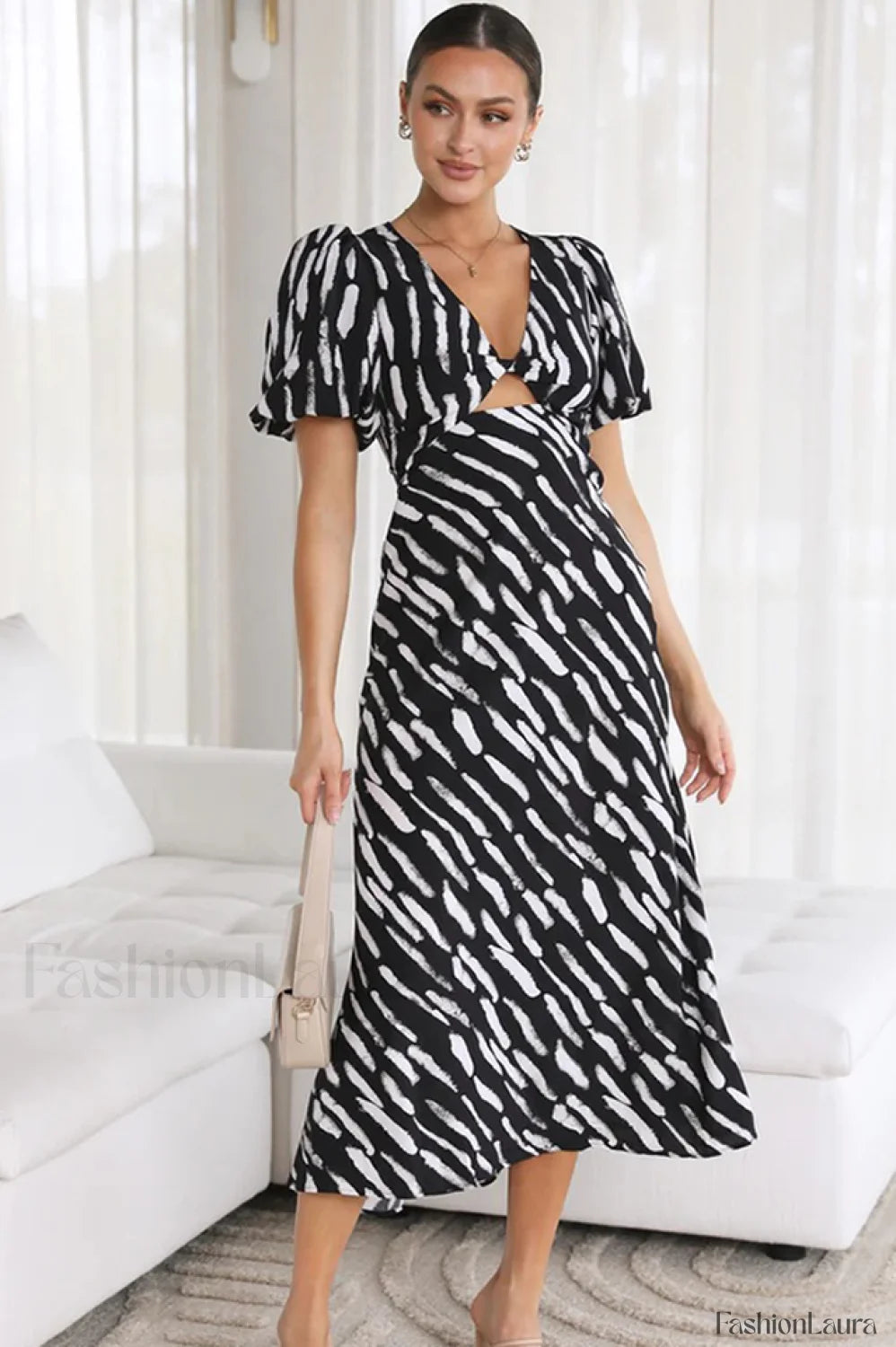 Paysley Elegant Midi Dress S / Black