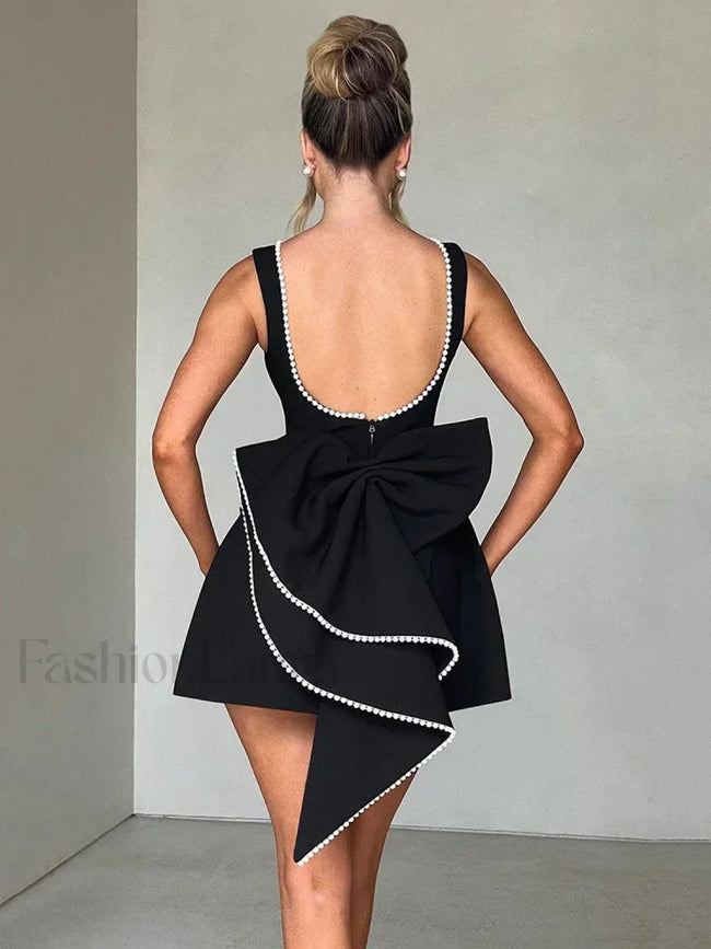 Pearl Bow Sleeveless Mini Dress Main image