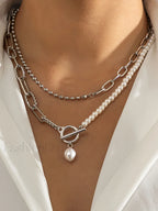 Pearl Charming Saturn Necklace Silver / One Size Necklaces