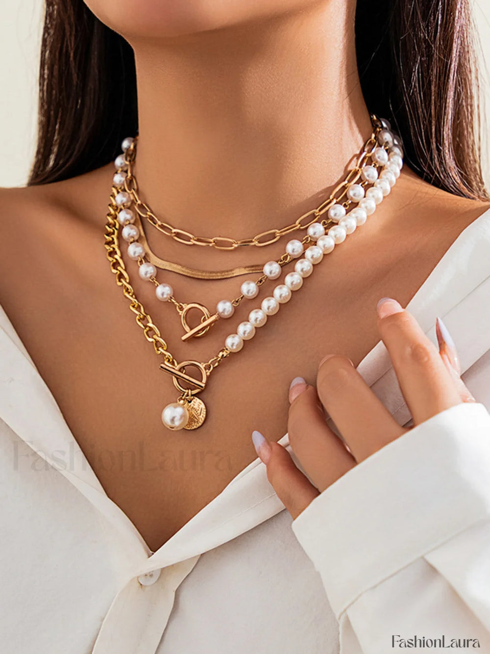 Pearl Decor Chain Layered Necklace Gold / One Size Necklaces
