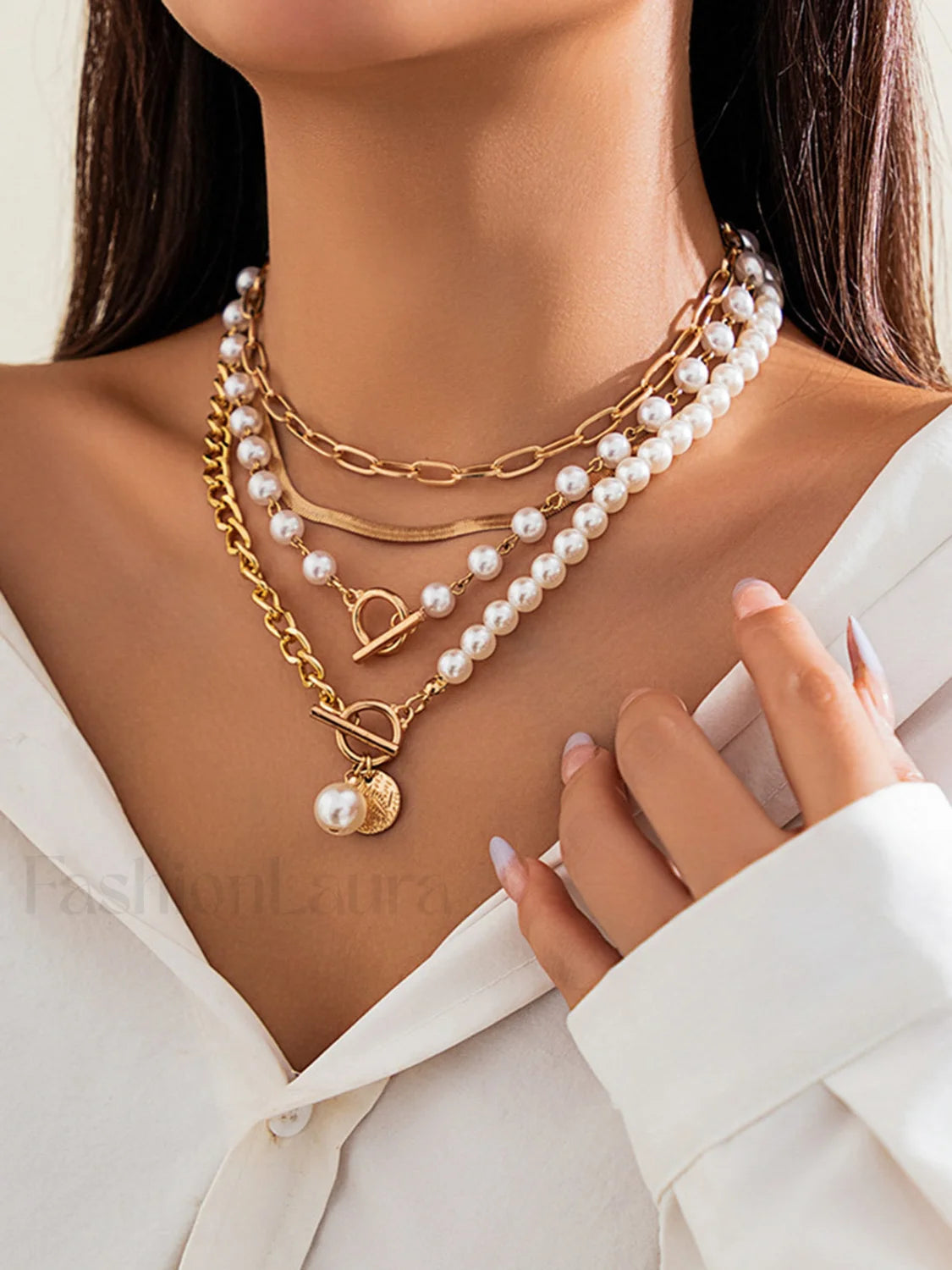 Pearl Decor Graceful Chain Layered Necklace Secondary image