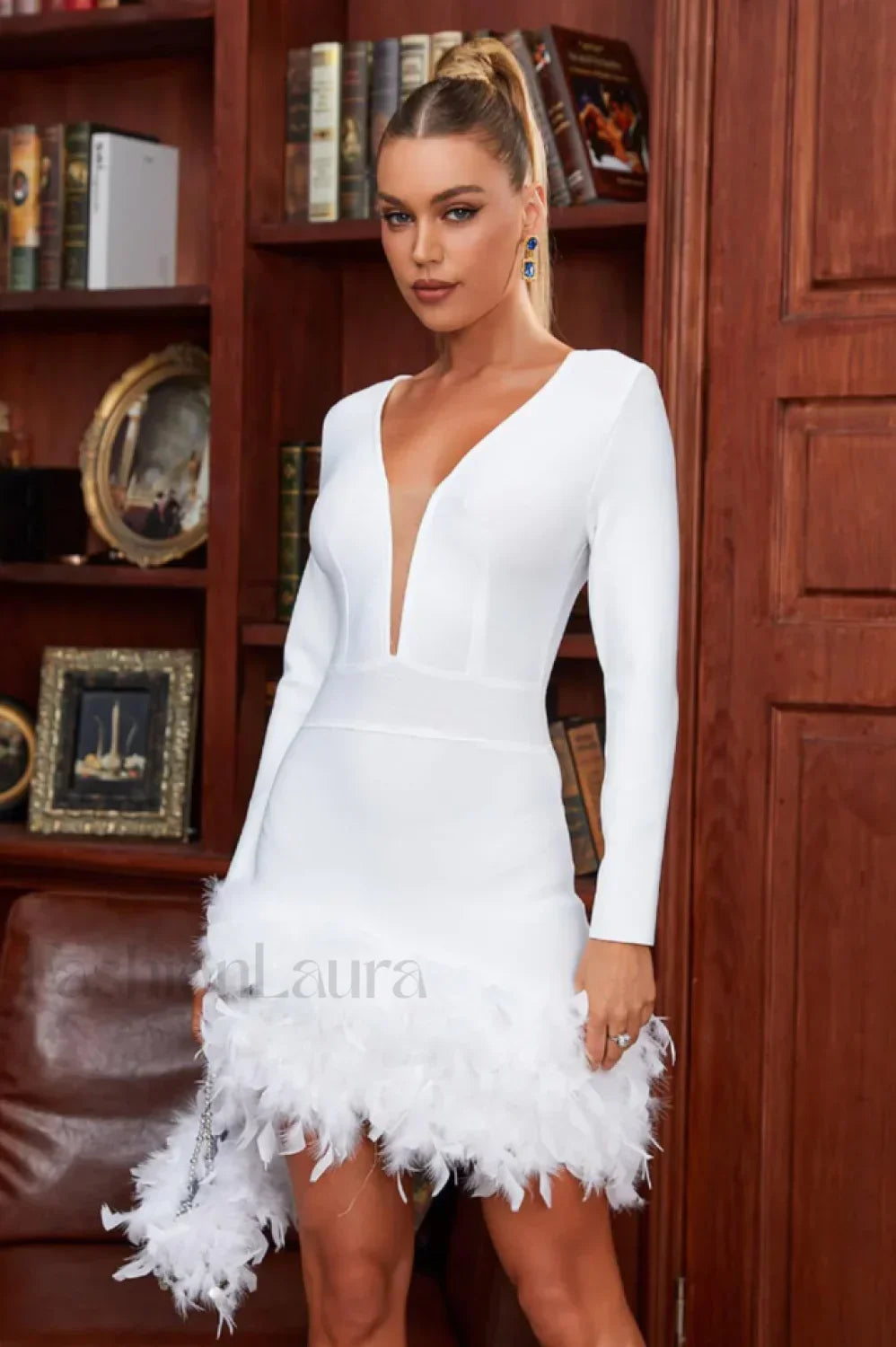Peridot Long Sleeve Charming Feather Bandage Dress S / White Main image