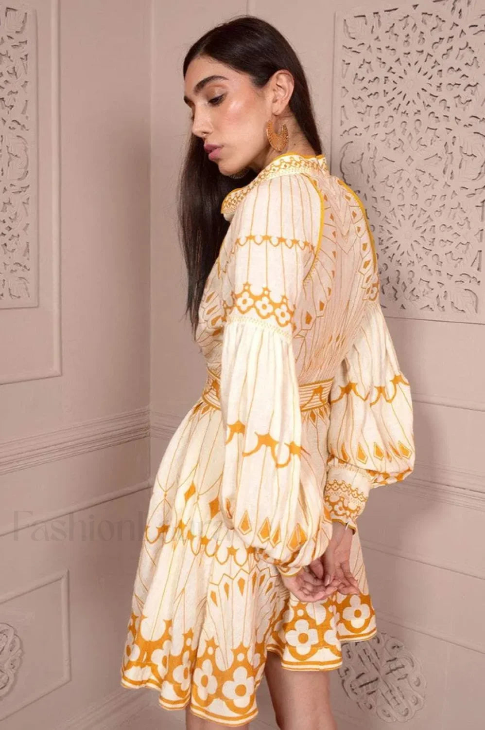 Pernilla Elegant Short Dress