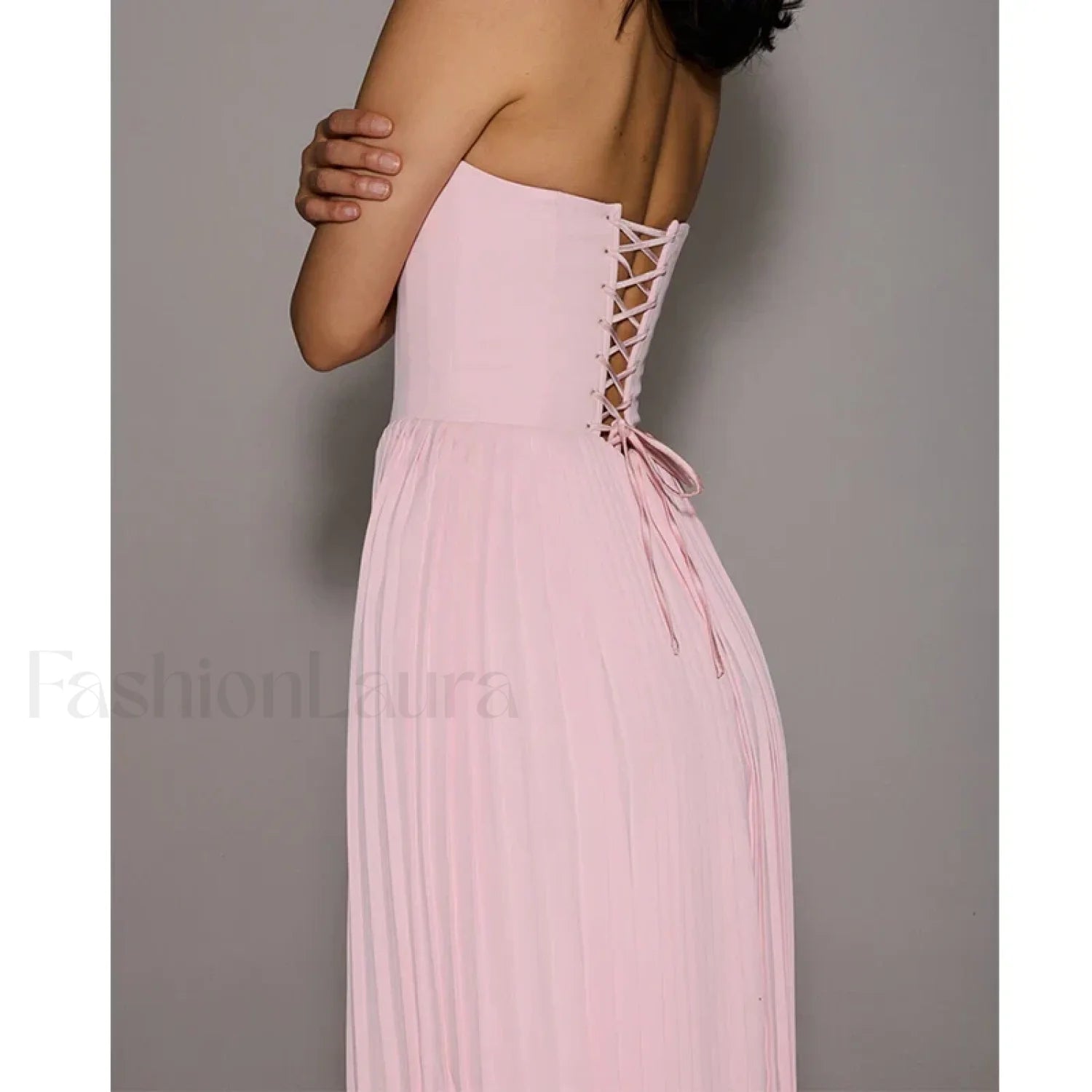 Pink Bow-Lace Midi Dress Secondary image