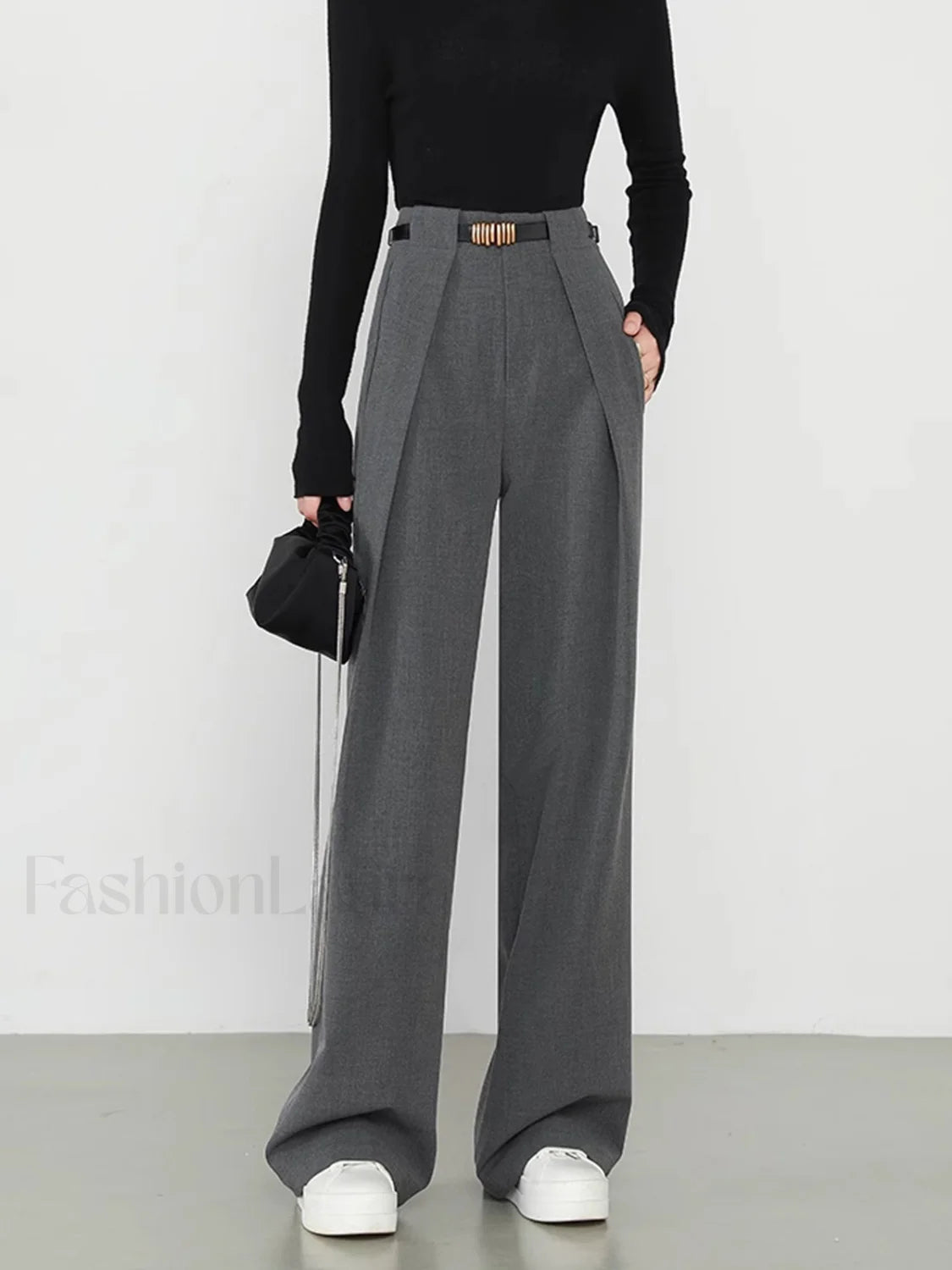 Plain Pockets Straight Pants Grey / XS Pants Main image