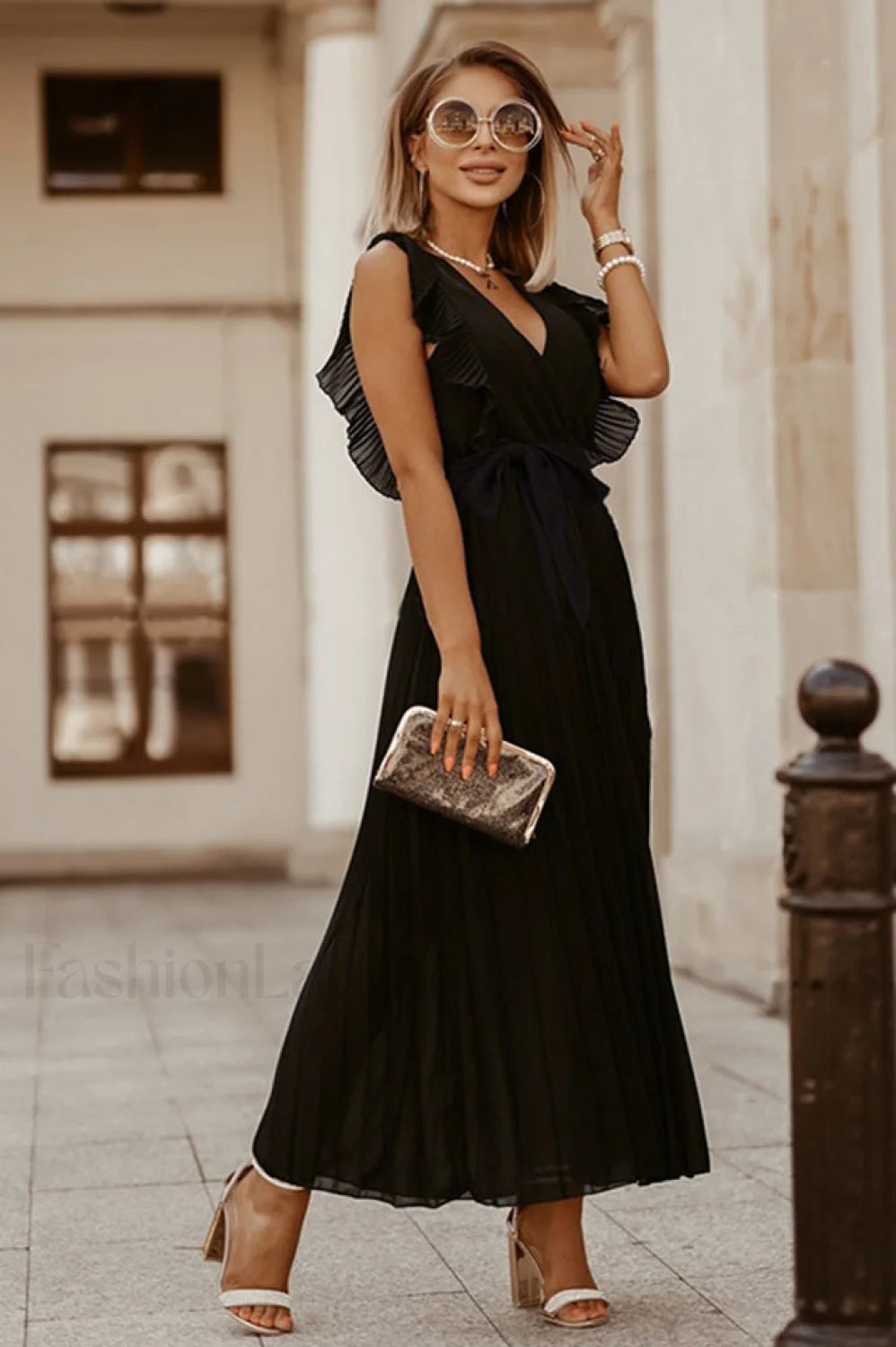 Pleated Elegant Maxi Dress