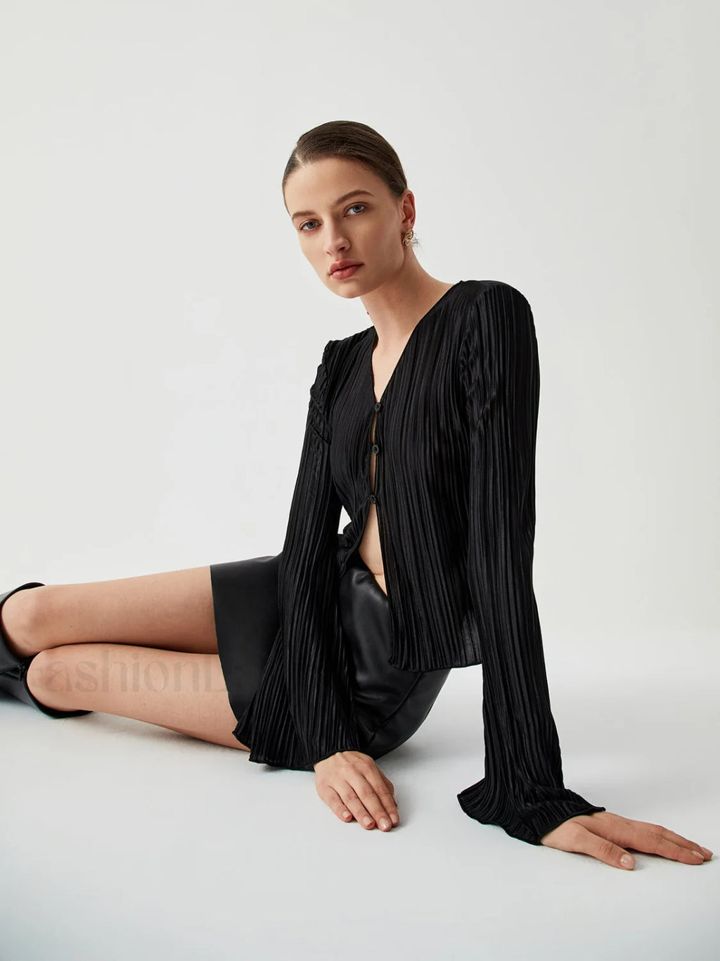Pleated V neck Ruffle Trendy Long Sleeve Blouse Black / S Blouses