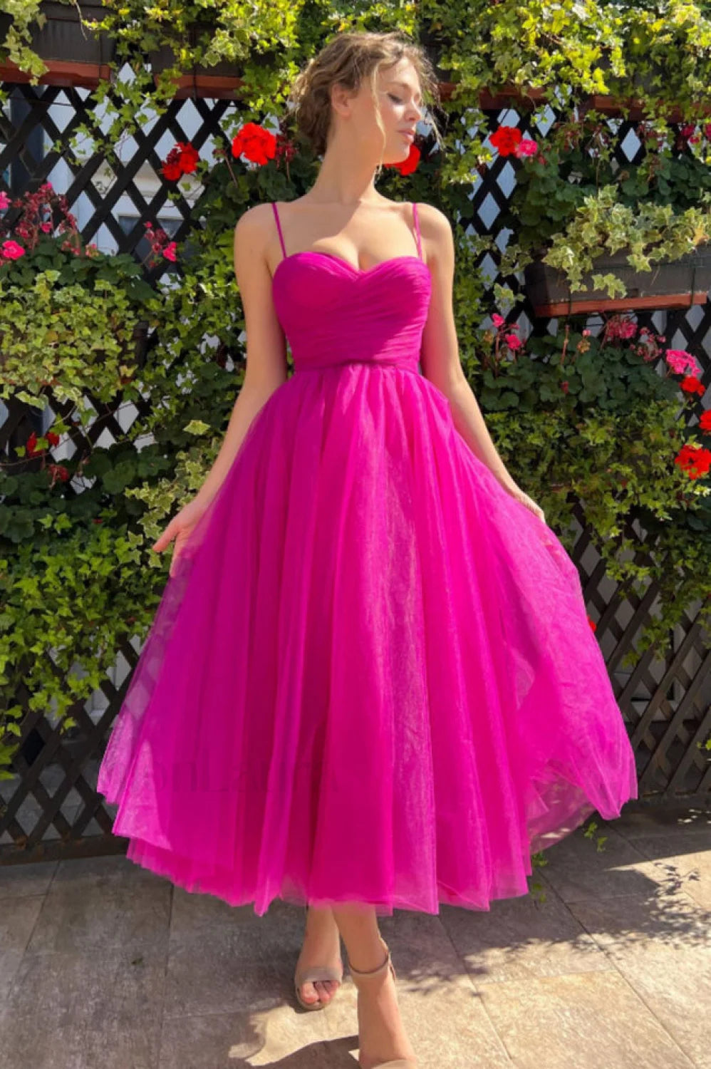 Pleats Spaghetti Stylish Straps Midi Dress Secondary image