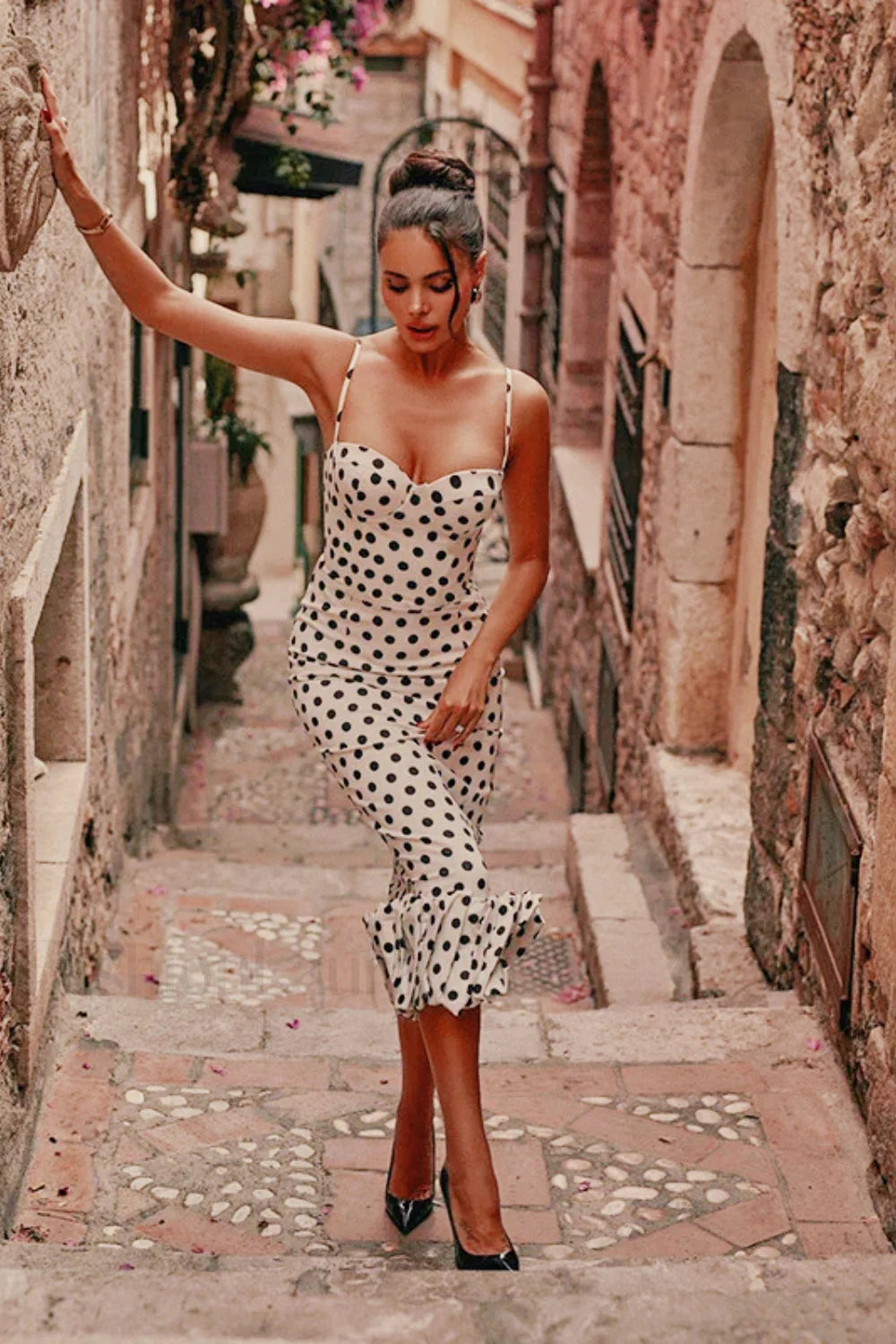 Polka Dot Pleated Slim Waist Strappy Maxi Dress