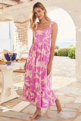 Quinny Elegant Midi Dress