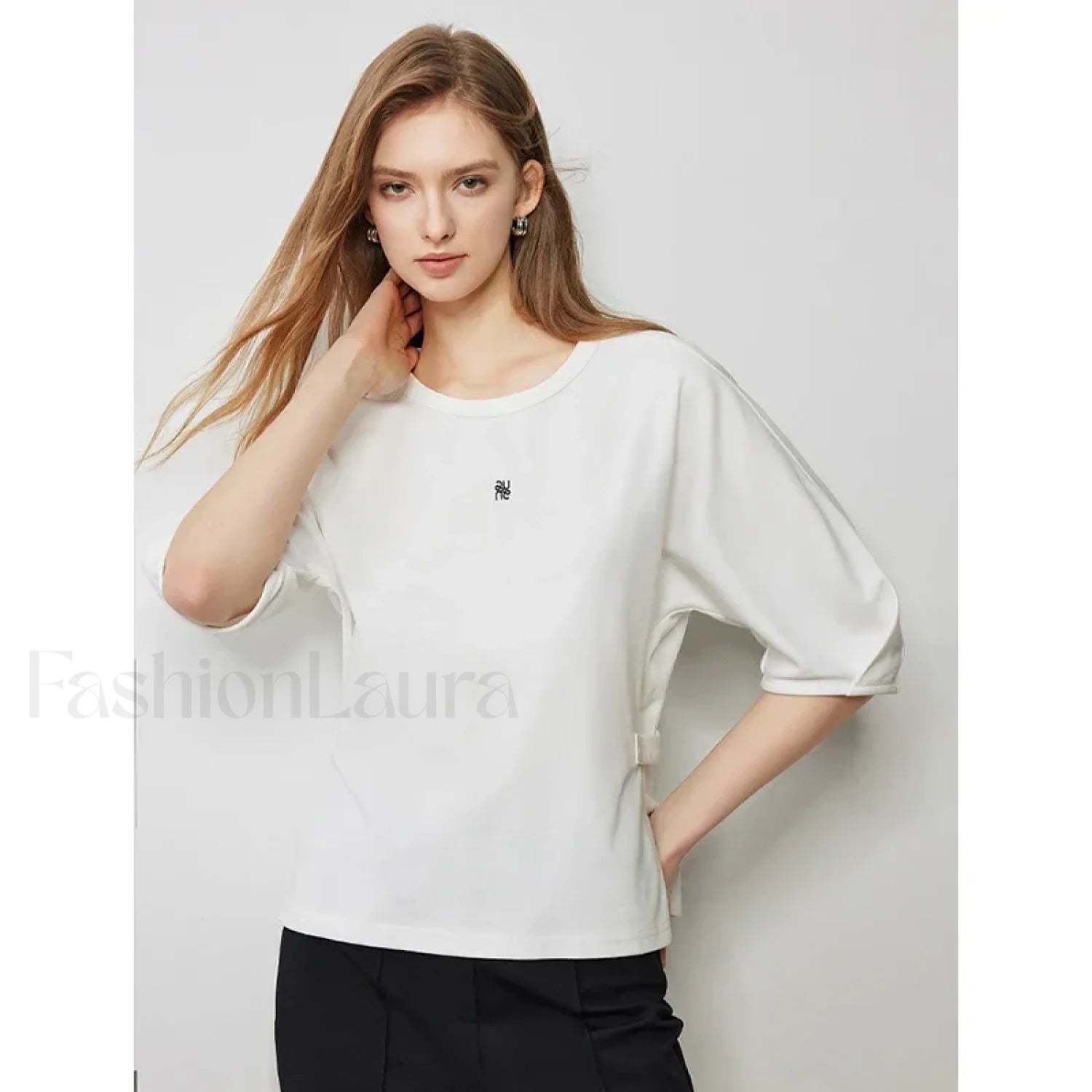 Raglan Half Sleeve Pullover T-Shirt Secondary image