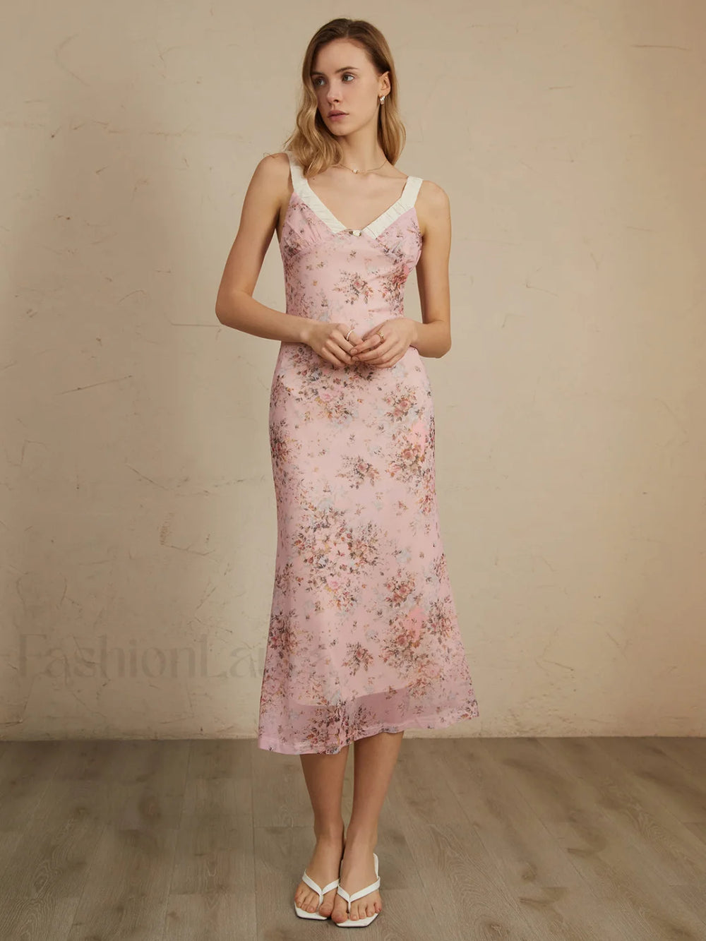 Romantic Floral Graceful Print Midi Dress Multicolor / S Dresses