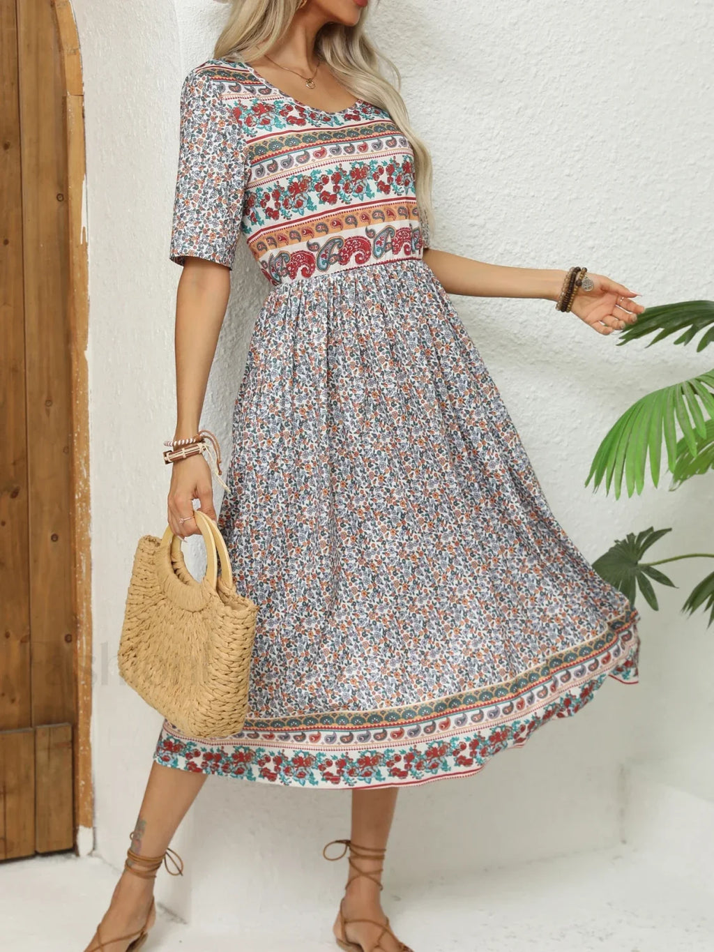 Round Neck Bohemian Print Boho Dress Black / S