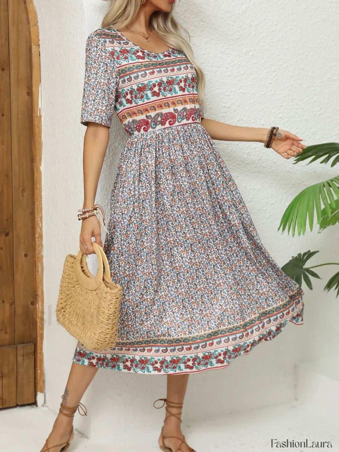Round Neck Bohemian Print Boho Dress Black / S