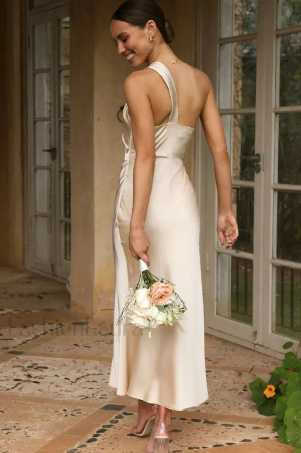 Sabine Elegant Midi Dress Secondary image