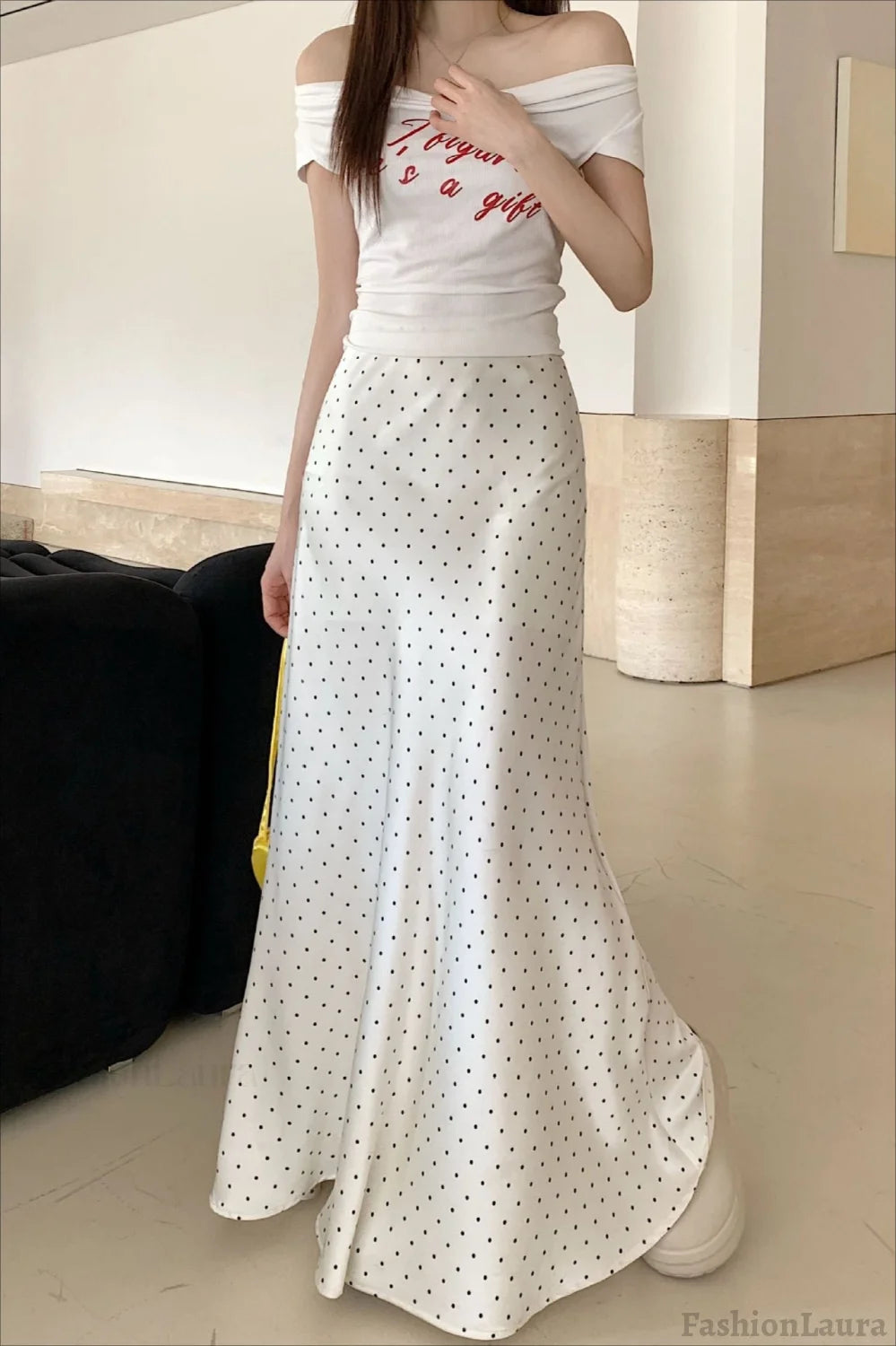 Satin Polka Dot High Waist Mermaid Skirt Secondary image