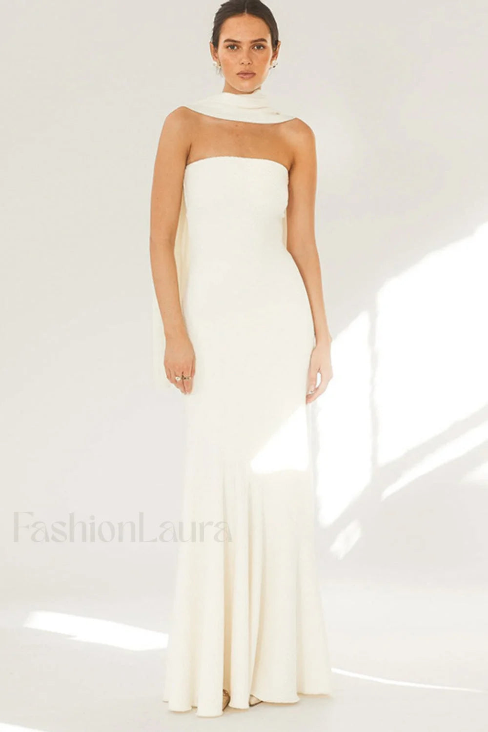 Sexy Strapless Mermaid Maxi Dress Secondary image