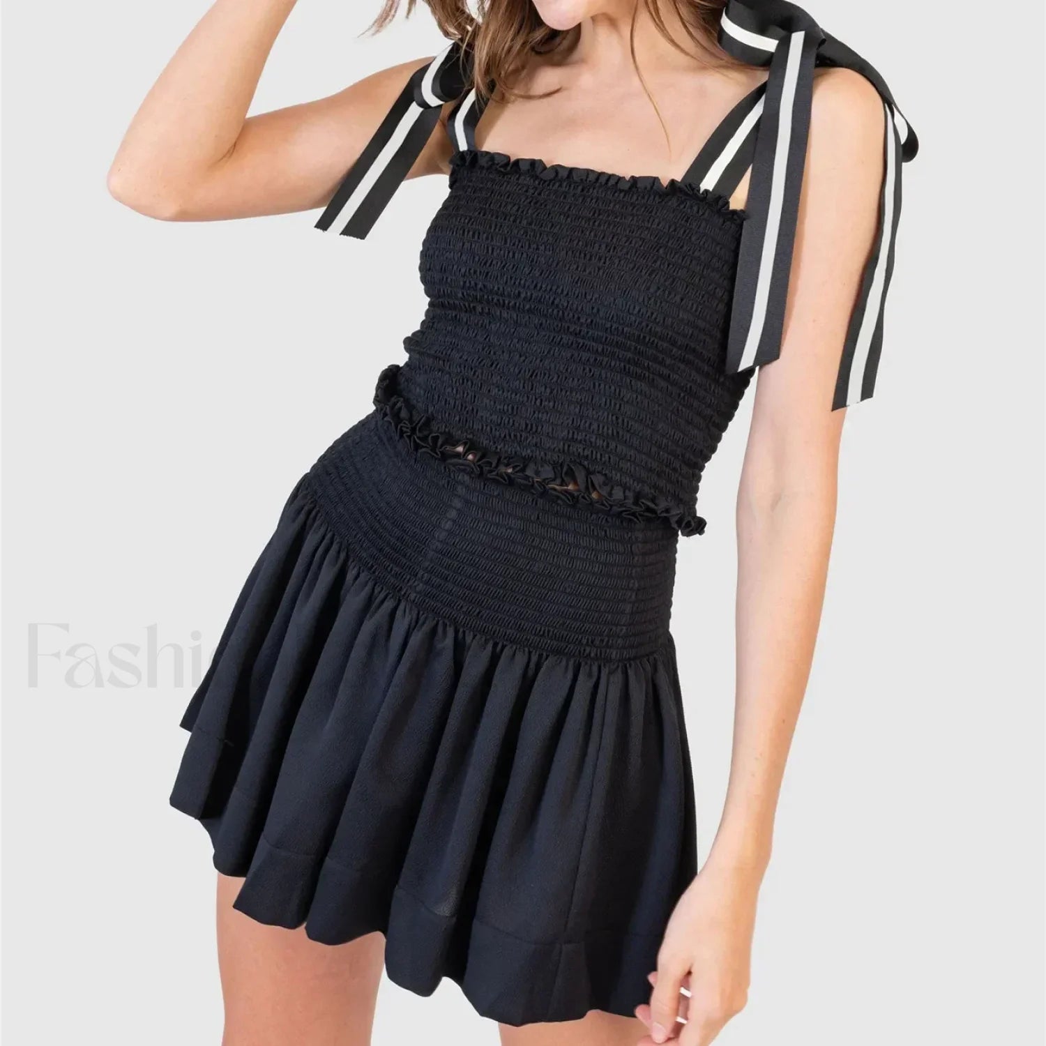 Shirred Tie Shoulder Crop Cami Elastic Waist Shorts Two Piece Set Secondary image