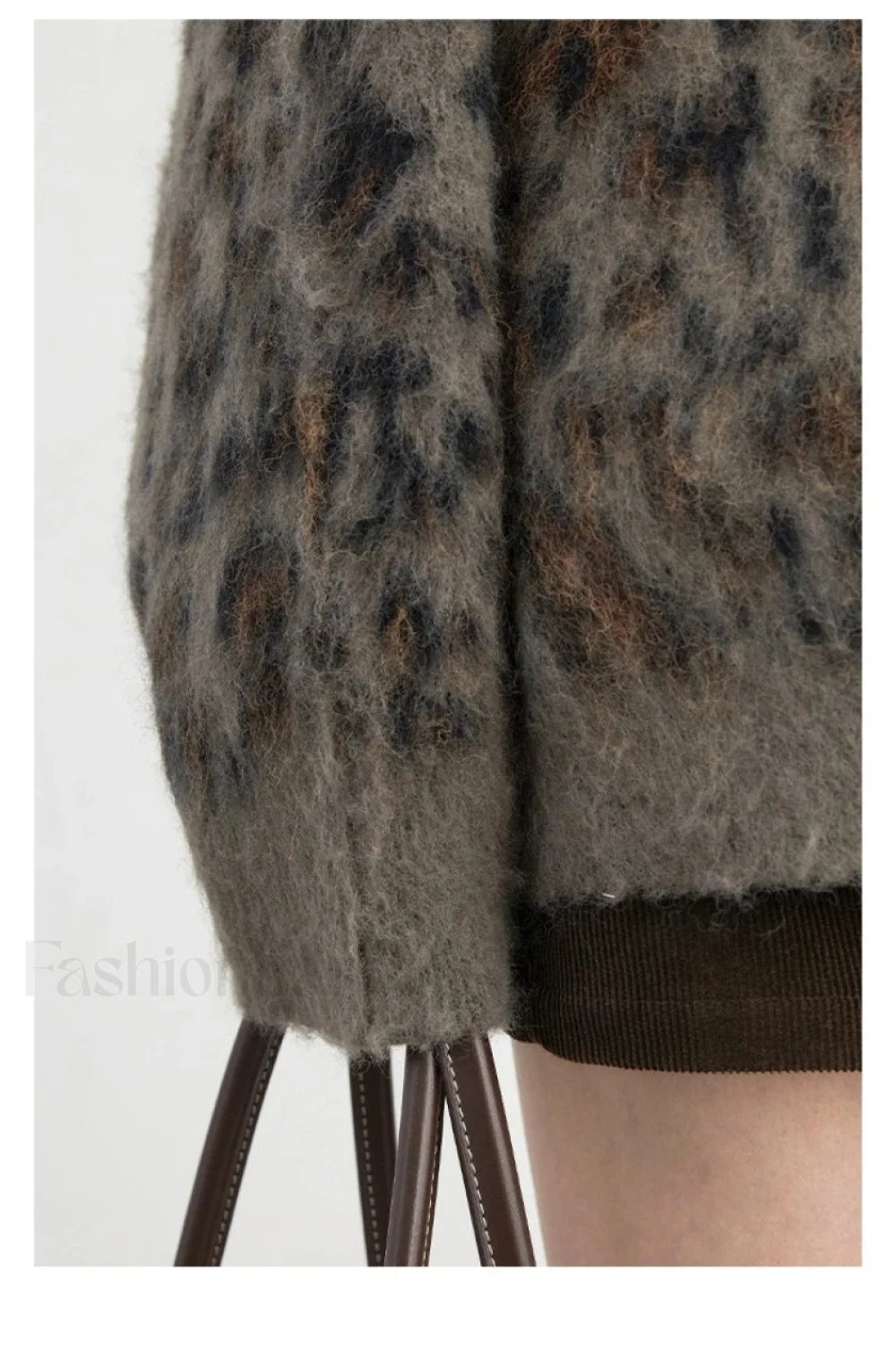 Single Breasted Leopard Print Cardigan