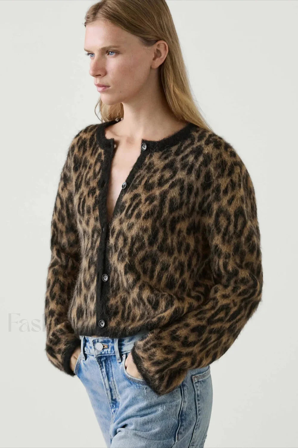 Soft Waxy Round Neck Cardigan Secondary image