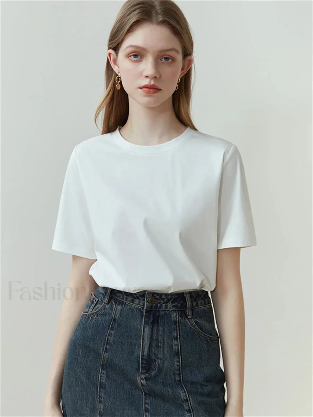 Solid White Round Neck T Shirt WHITE / XS