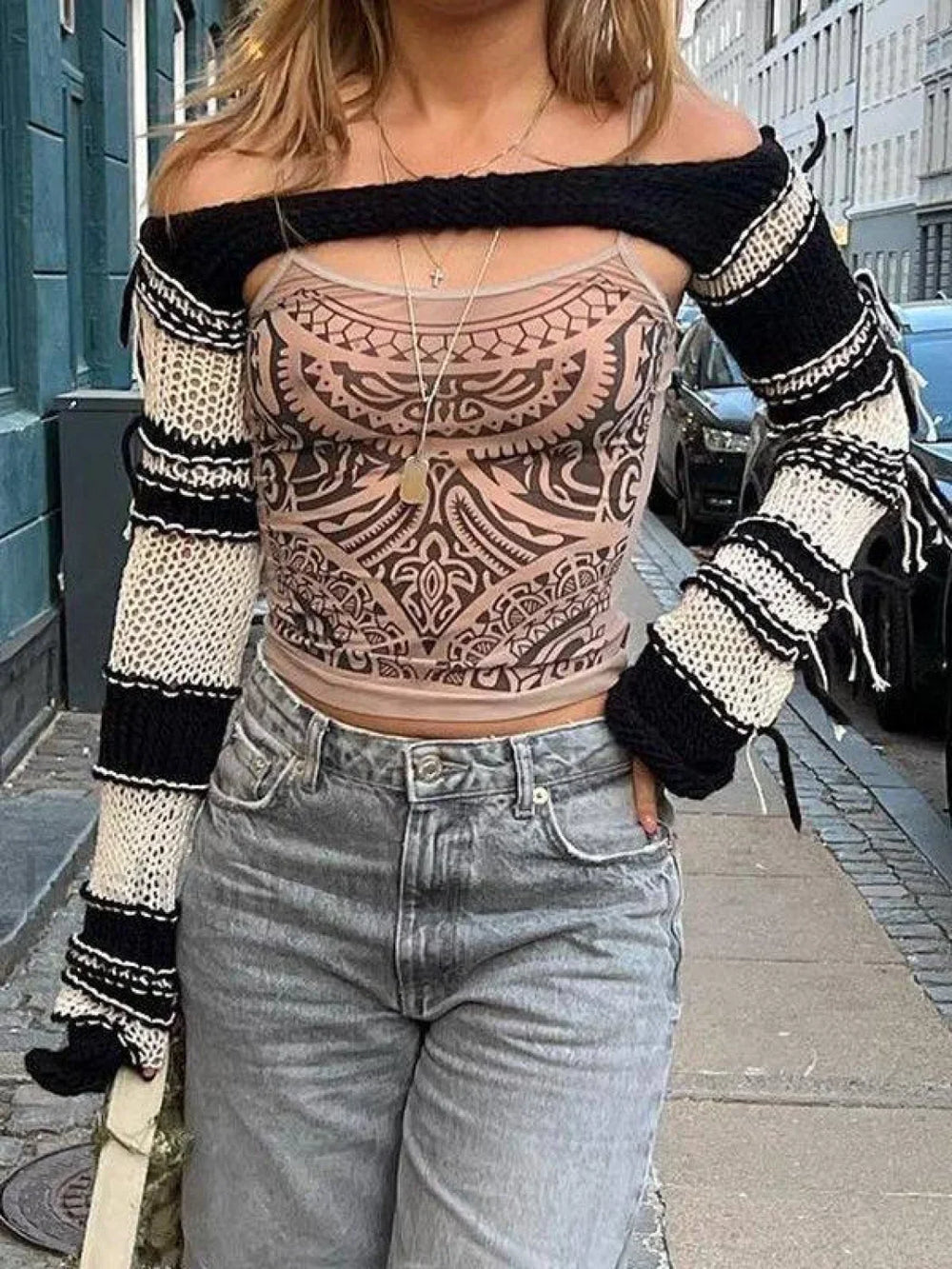 Striped Long Sleeve Bolero Knit Top Black / ONE SIZE Tops&Tees