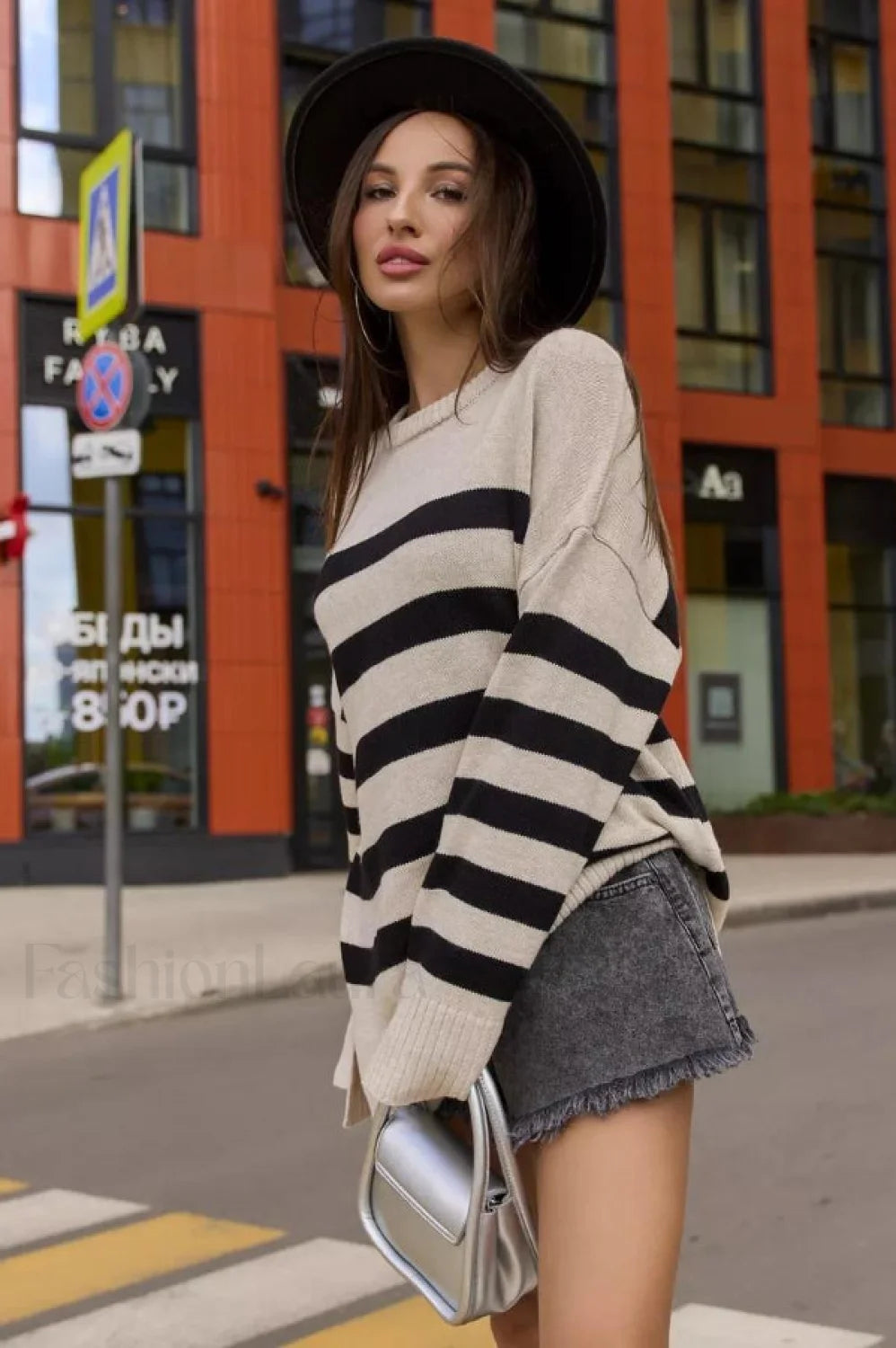 Striped Loose Knit Pullover Sweater Apricot / S