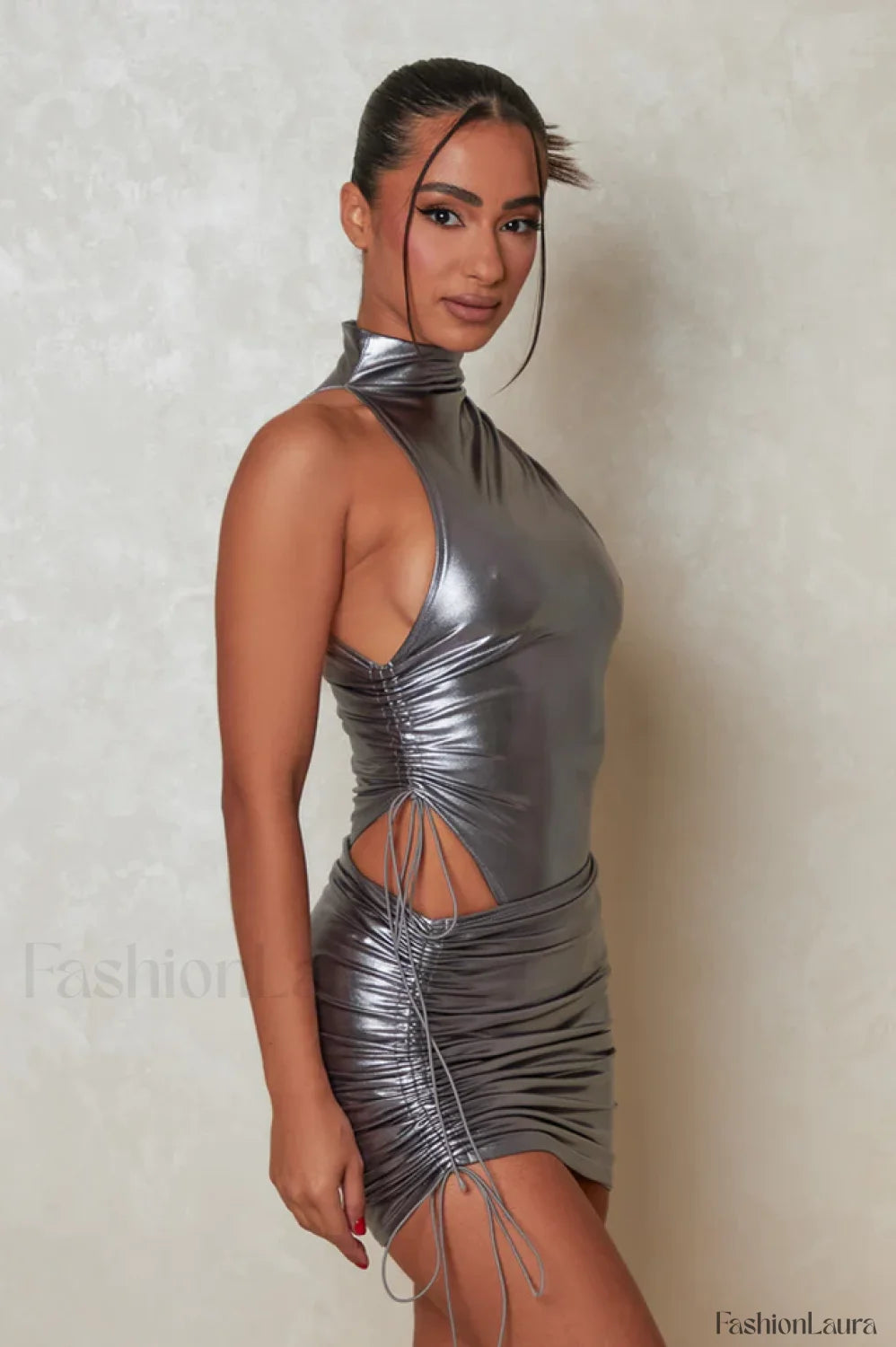The Chrome Stylish Ruche Set