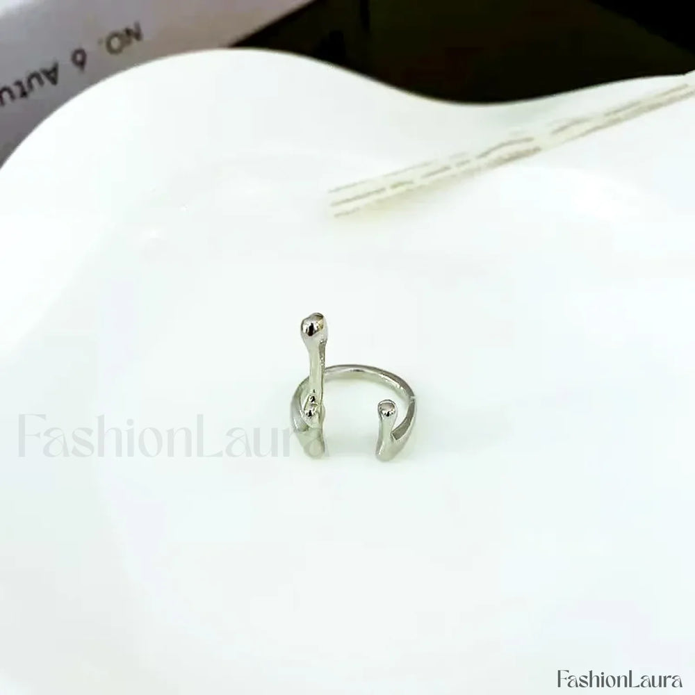 Trendy Shining Butterfly Crystal Acrylic Fashion Hand Accessories Jewelry Ring 6 / silver