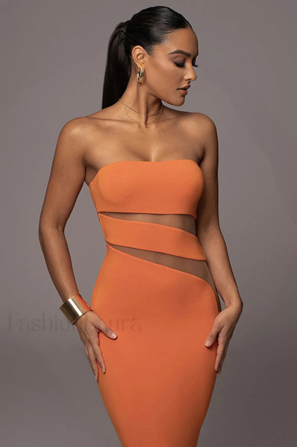 Unpredictable Elegant Midi Dress