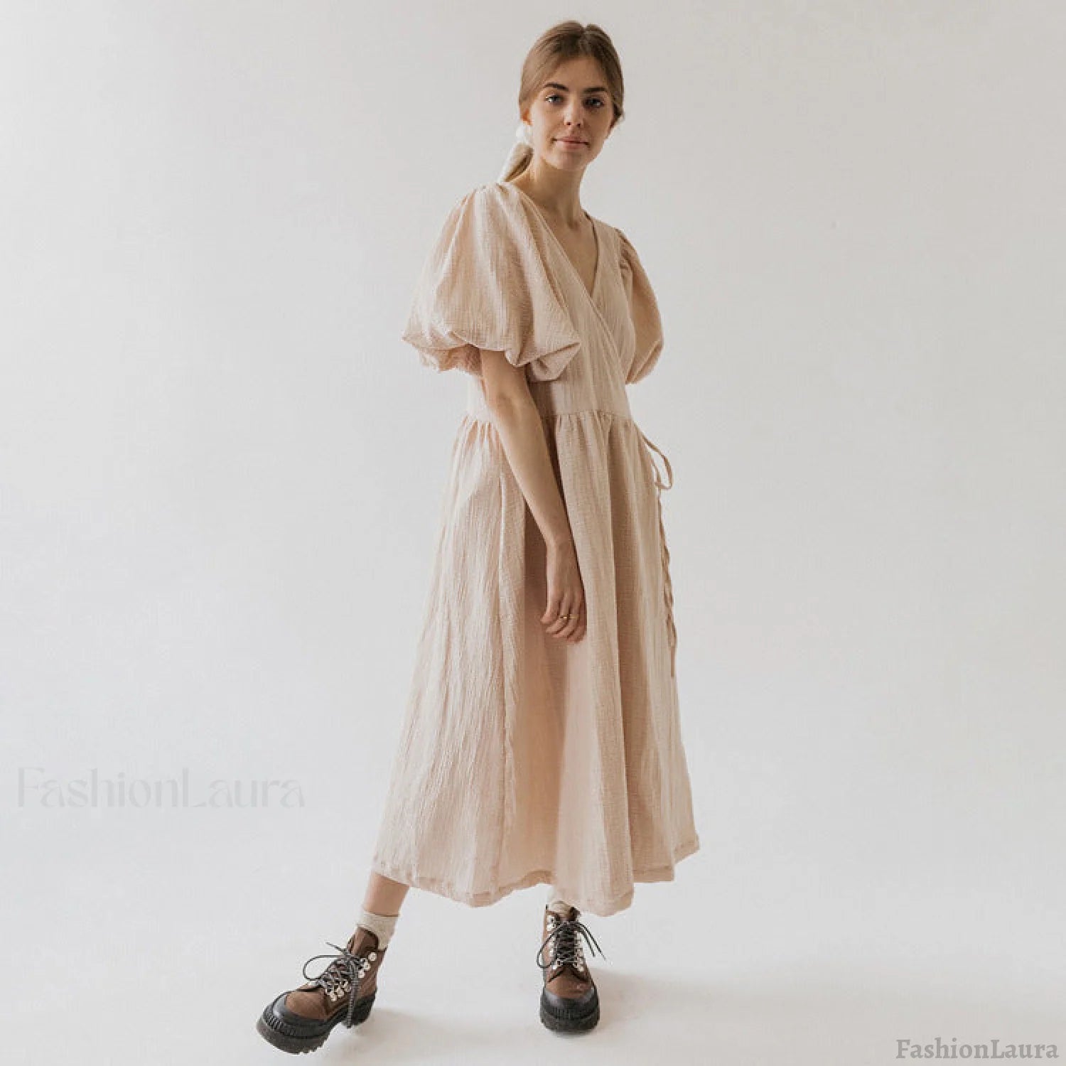 V neck Short Sleeve Lace up Dress French Office Solid Color Dress Main image