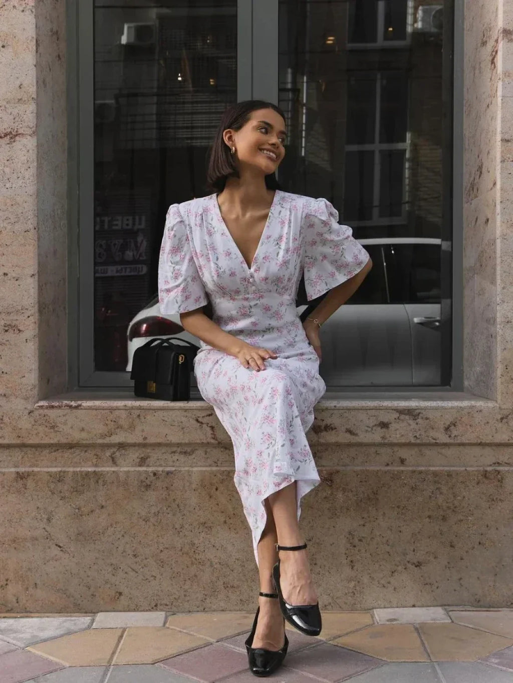 V Neck Slim Fit Floral Dress