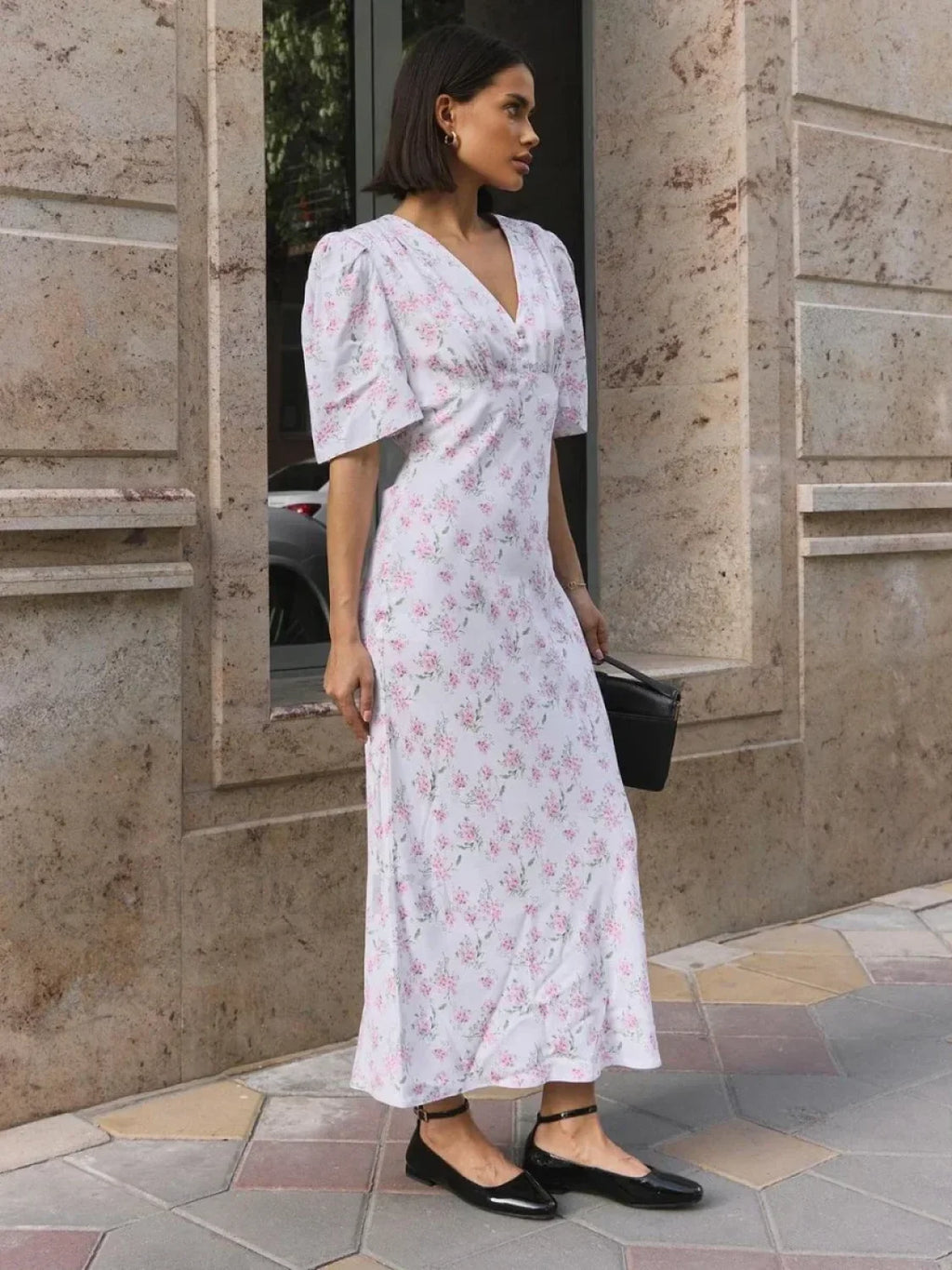 V Neck Slim Fit Floral Dress