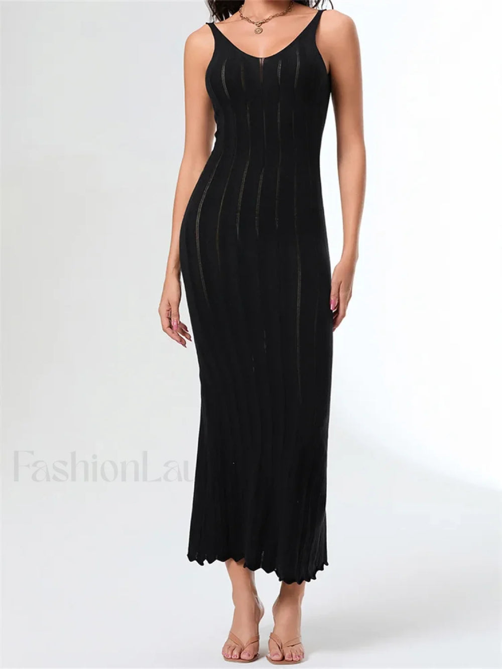 V Neck Strap Backless Knitted Maxi Dress black / S