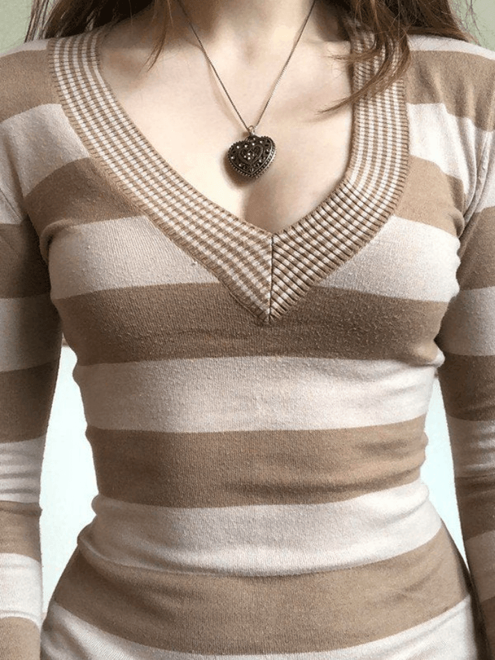 V Neck Striped Knit Top Sweaters