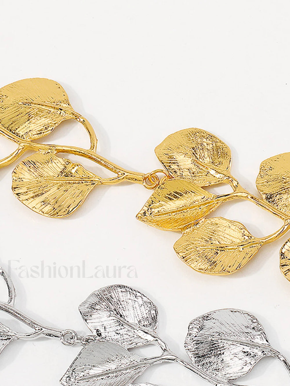 Vintage Alloy Graceful Leaf Design Necklace Gold / One Size Necklaces